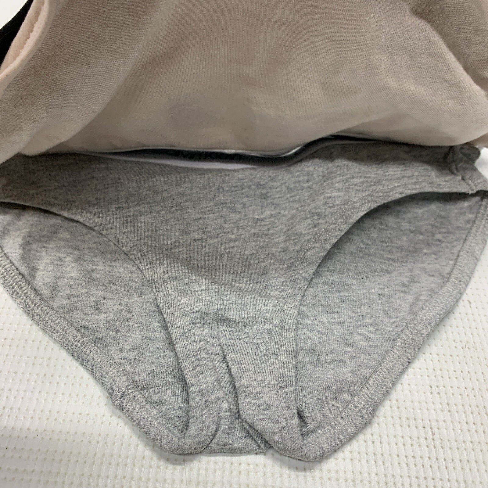 Calvin Klein Girls' Modern Cotton Bikini Panty Underwear Size S(6-6x)- 3 Pack
