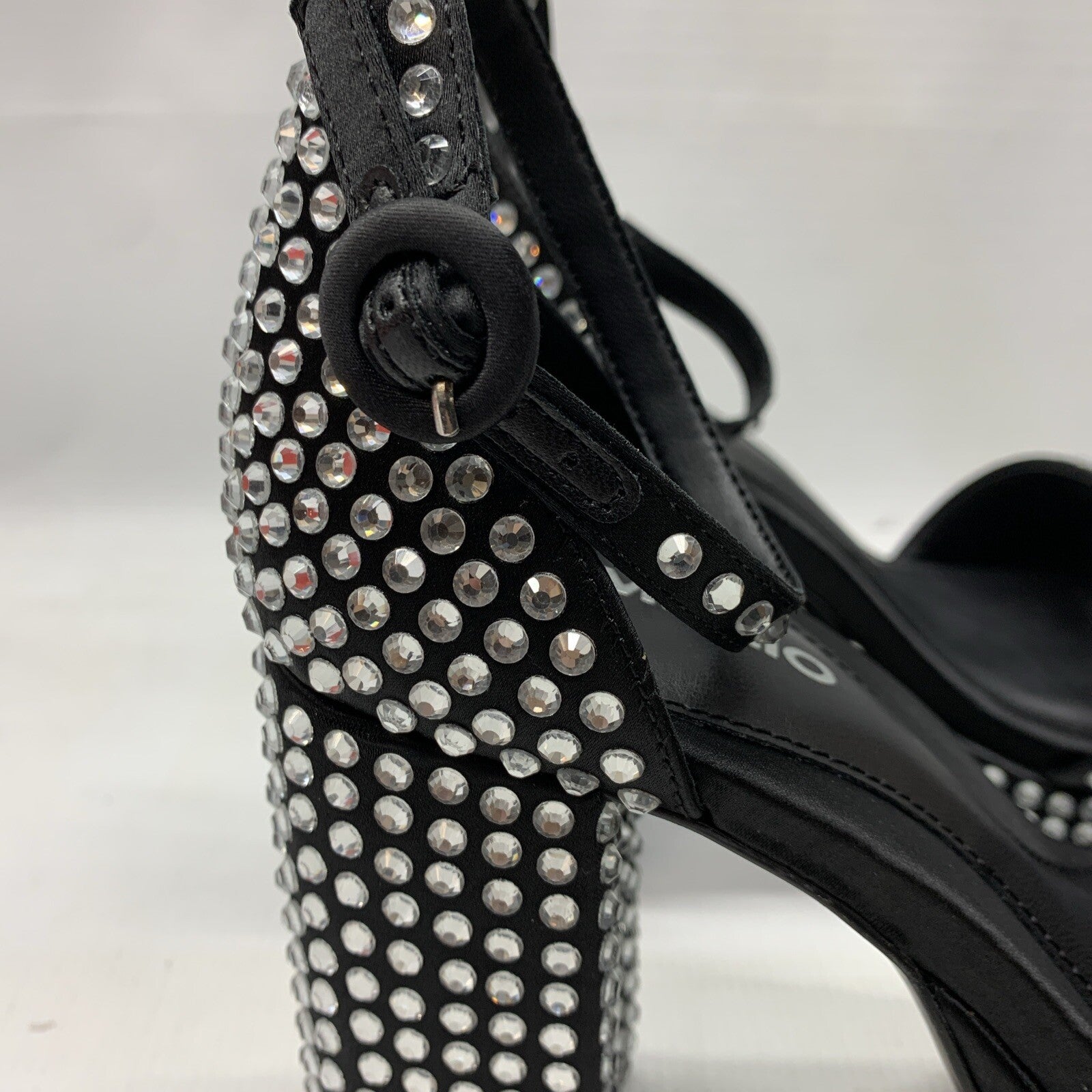 D'Amelio Brands Mayvinaa Platform Sandal Size 8 Black Crystal Satin Block Heel