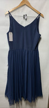 Dress the Population Women's Alicia Plunging Mix Media Sleeveless V-neck Size XL