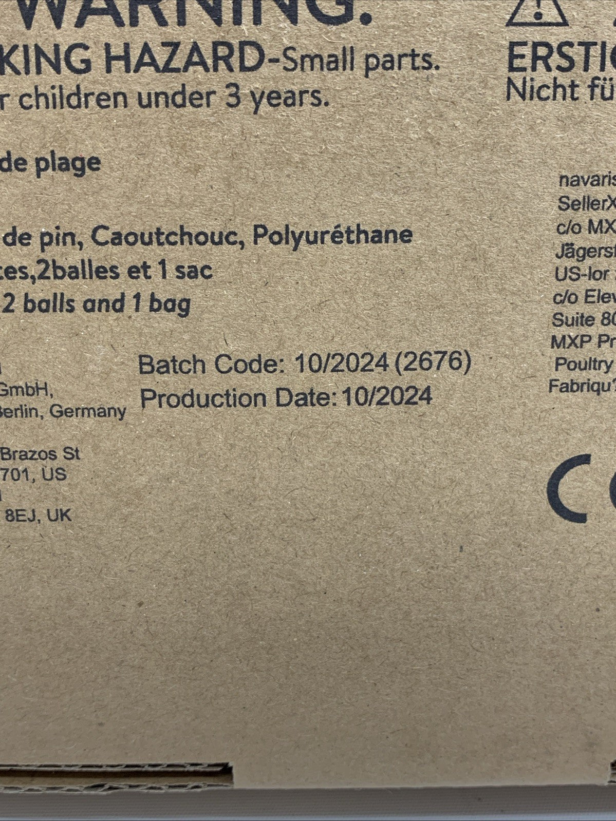 Navaris Wooden Beach Rackets Set Includes 2 Paddles and 2 Balls Red Outdoor