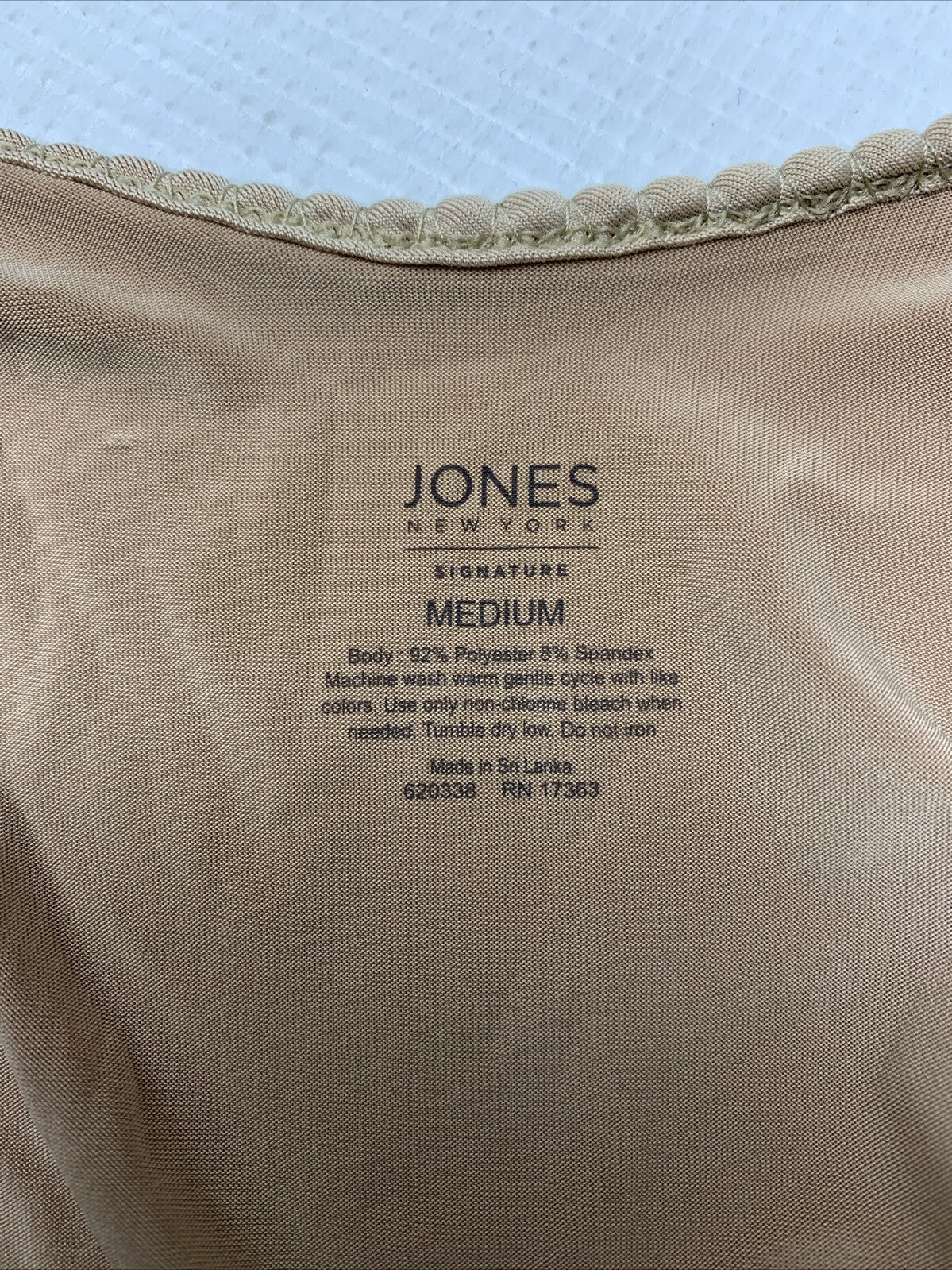 Jones New York Women's Silky Touch 38