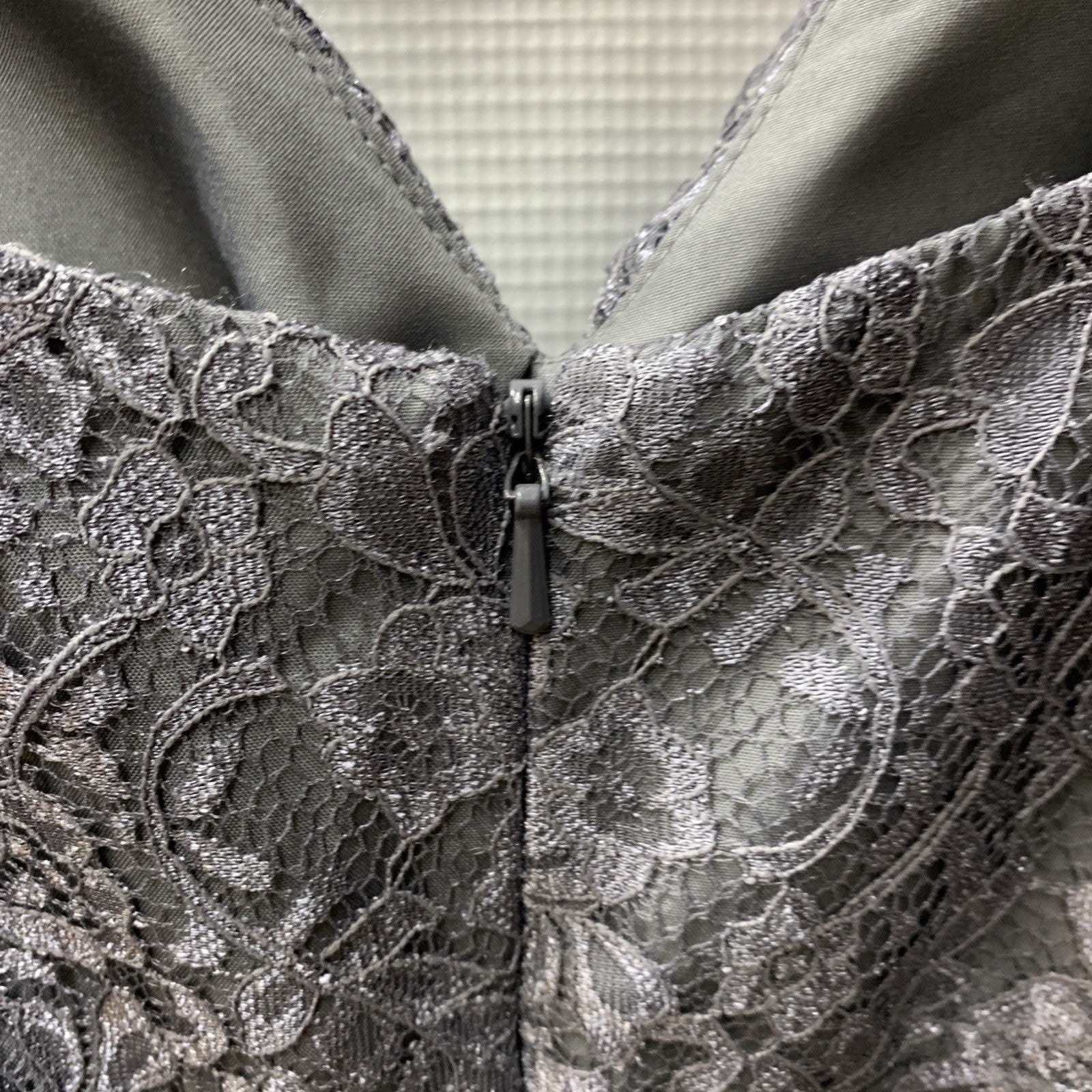 Jenny Yoo Women's One Size Waverly Lace Long Gown Dress Size 2 Spaghetti straps