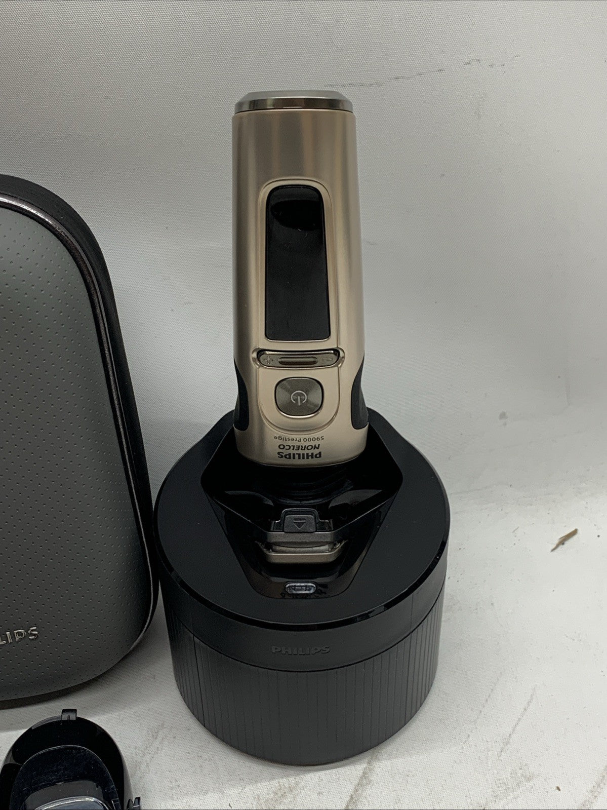 Philips Norelco S9000 Prestige Rechargeable Wet & Dry Electric Rotary Shaver