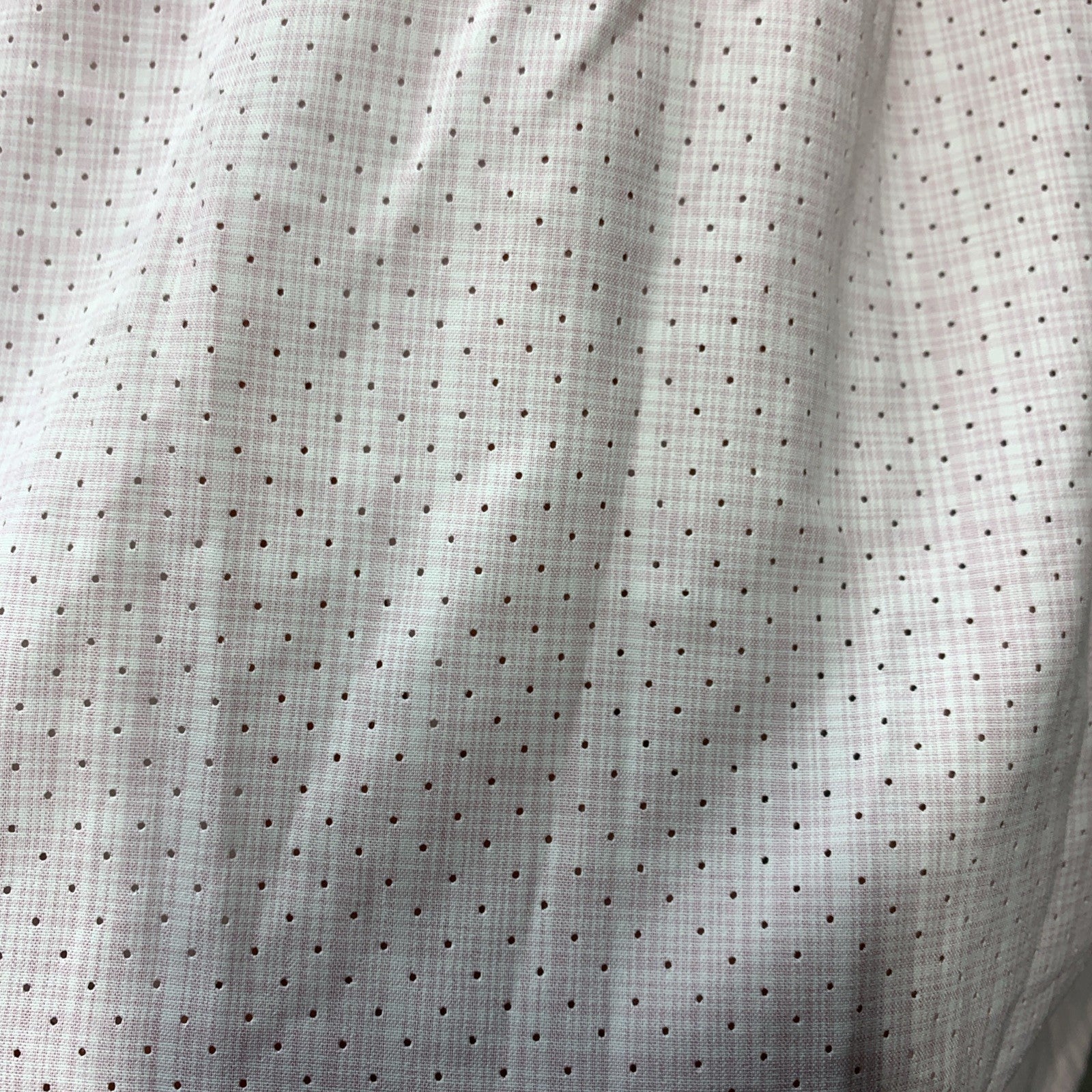 Huk Women's Standard Tide Point Long Sleeve Collared Fishing Shirt Pink Medium