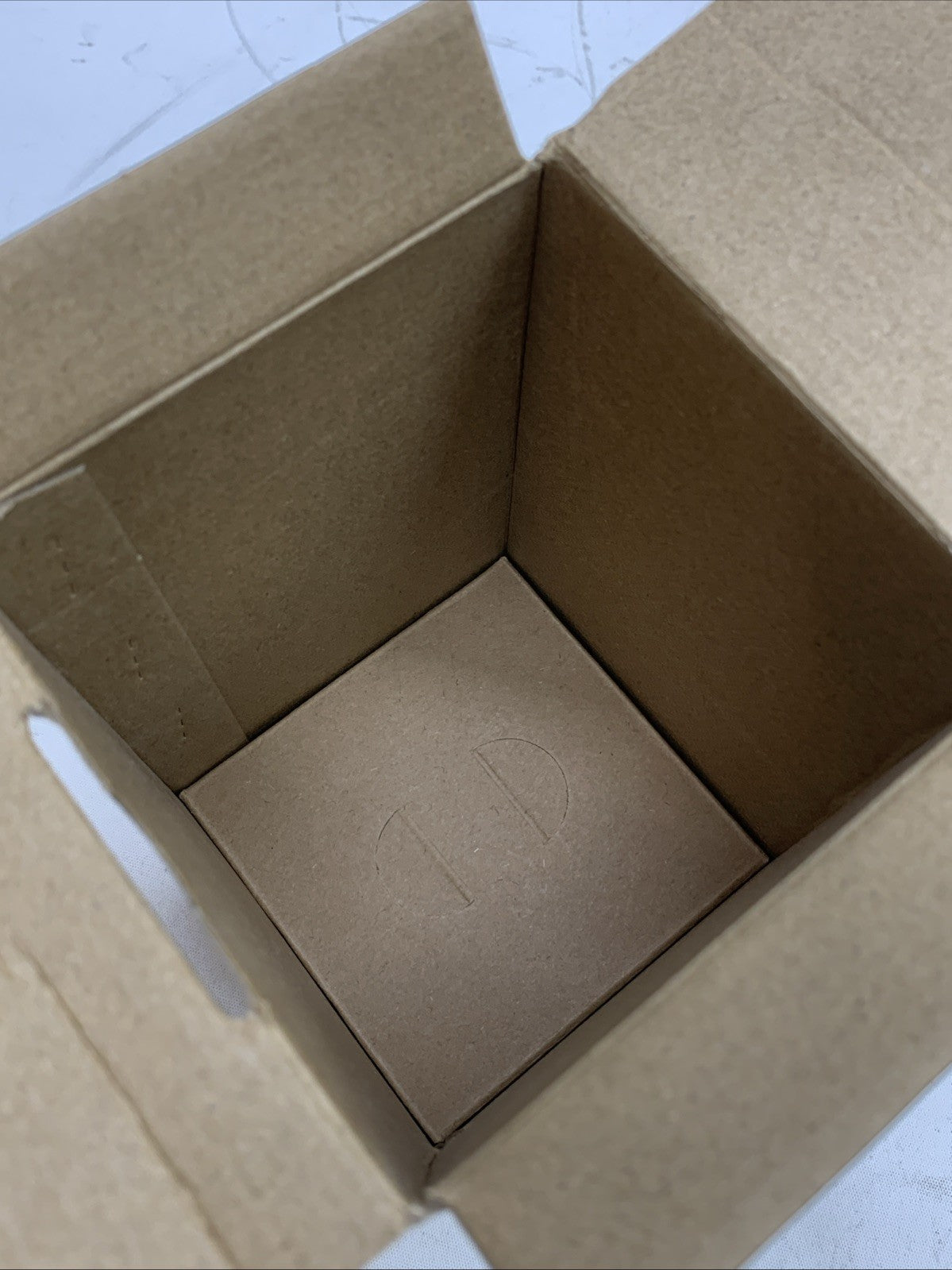 Nooie 360 Cam 2 (IPC100C) 2K HD Full-Range Motion Tracking Camera 2-way Audio