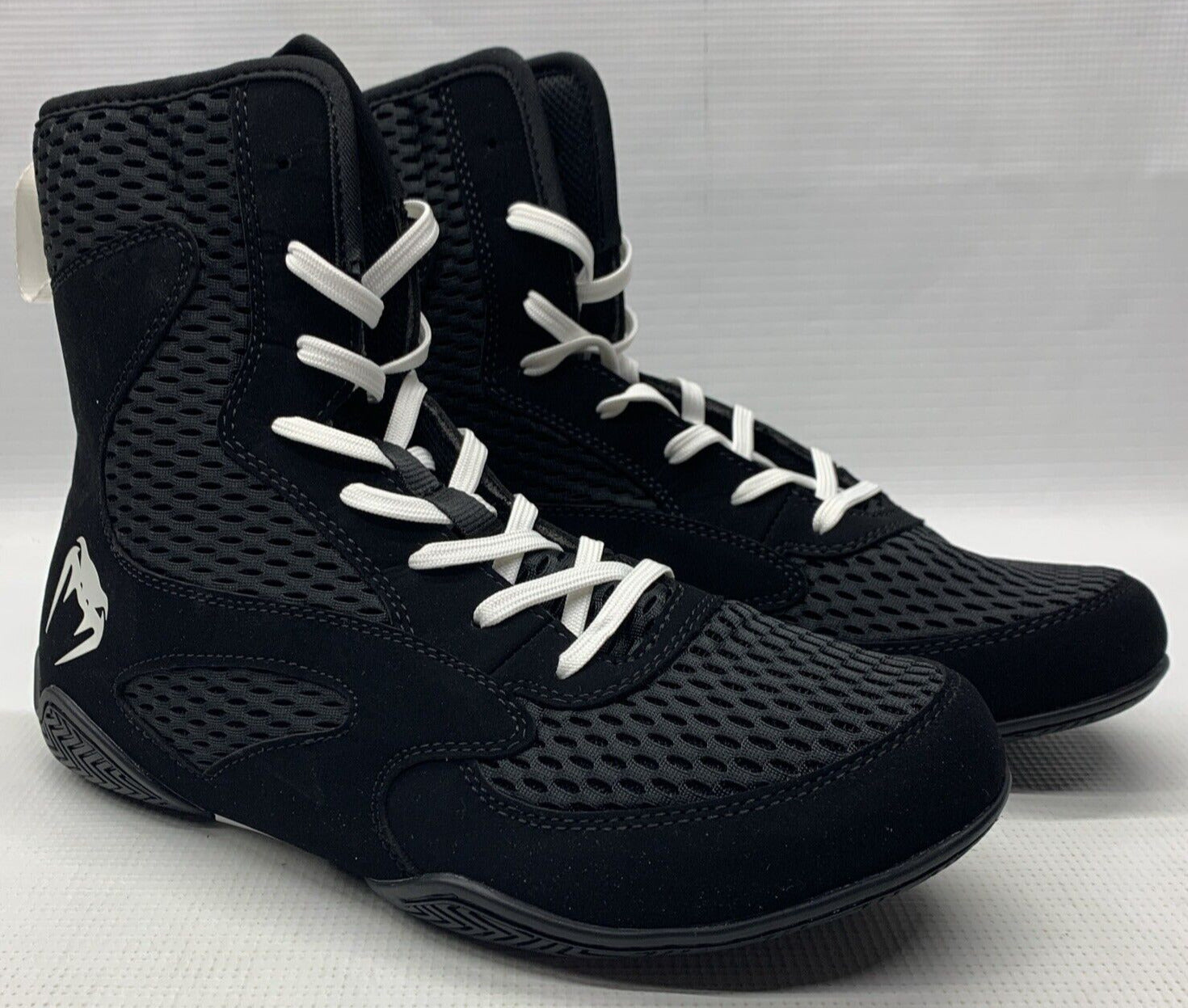 Venum Contender Men’s 8 High Top Boxing/MMA Shoes Black/White Mid-cut Lace-up