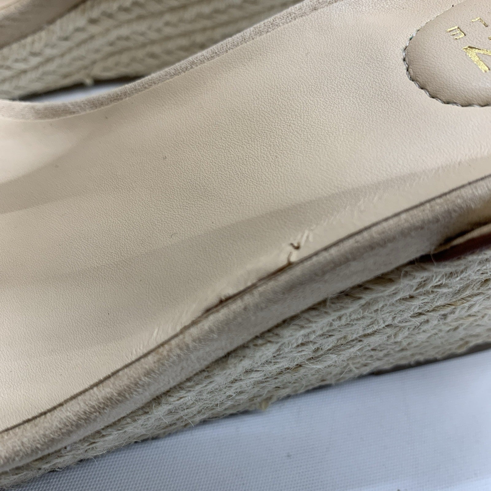 Kenneth Cole REACTION Women's Card Platform Wedge Sandal 9 Tan Ortholite Foam