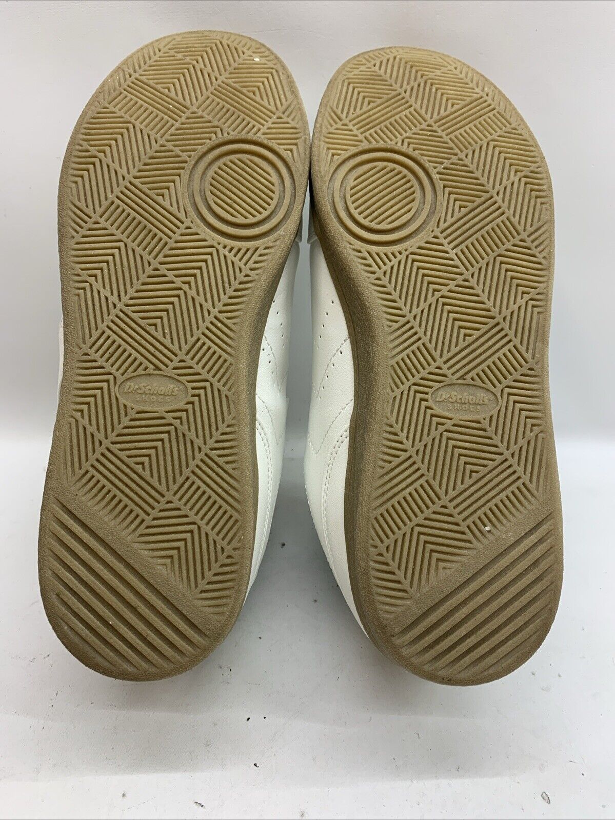 Woman's Slip-On Dr. Scholl's Daydreamer Sneaker White Size 10 Athletic Round toe
