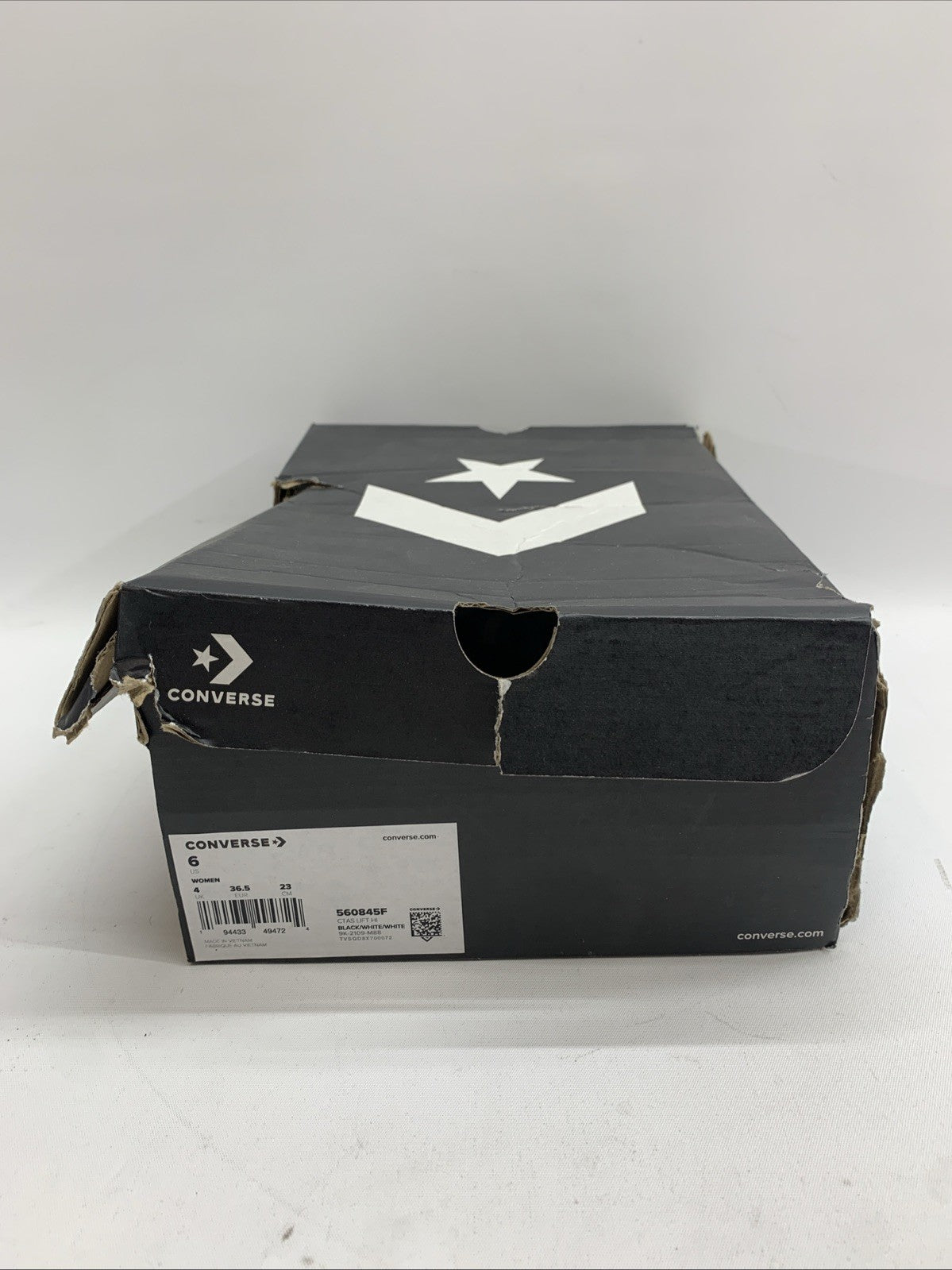 Converse Women's Fashion Sneakers Chuck Taylor All Star High Shoe 560845F Size 6