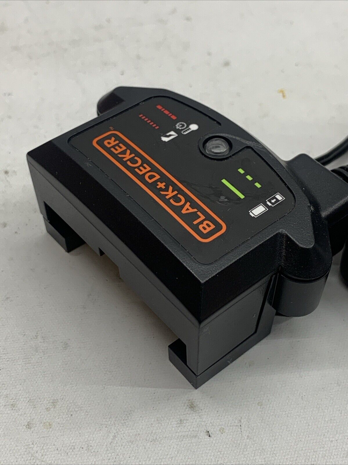 BLACK+DECKER 3/8“ Cordless Drill Driver 20V Max Battery and Charger, LDX120C