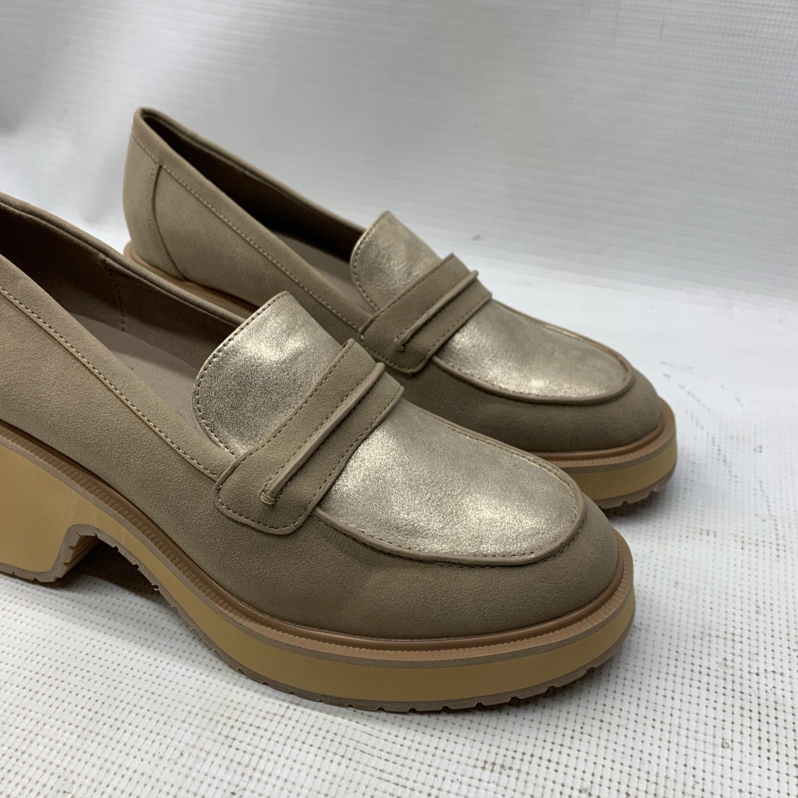 Volatile Jacques Womens Slip On Heeled Loafer Sandal Casual Sand Size 11 Classic