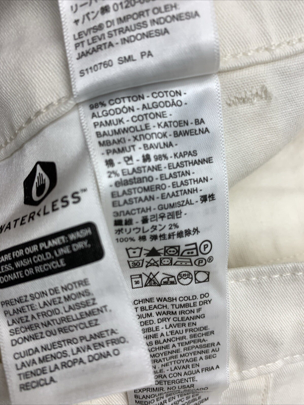 Levi's Women's Utility Long Pant Size 26x27 White A75430002 Loose with Pockets