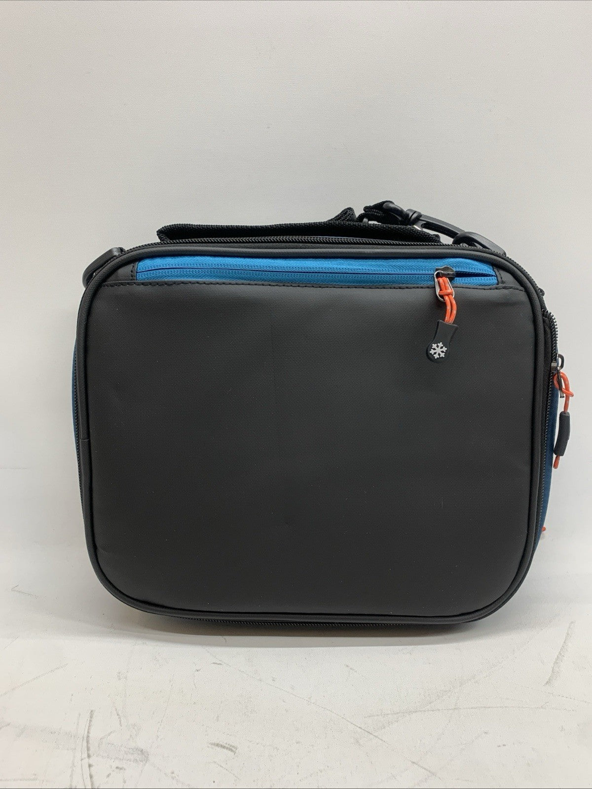 Titan High Performance Fridge Cold Expandable Insulated Lunch Box Bag - Blue