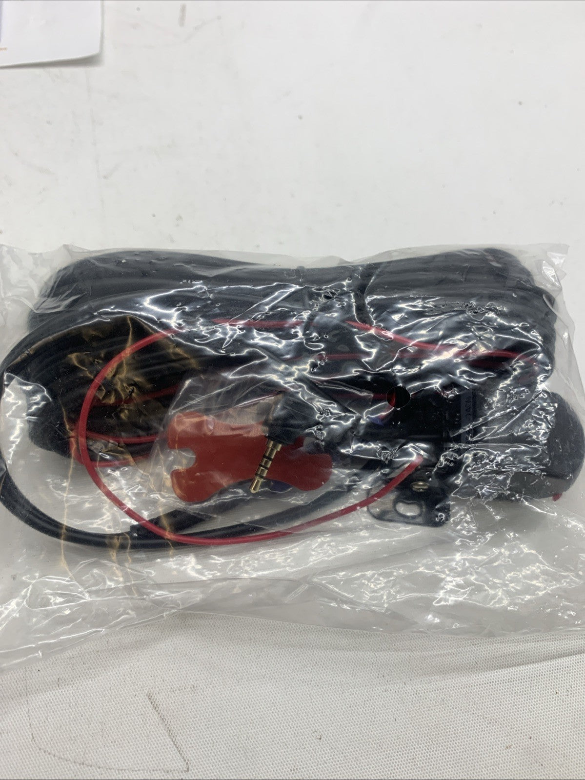 T95 Portable Wireless Carplay Stereo Touchscreen with 4K Dash Cam: Portable 9”