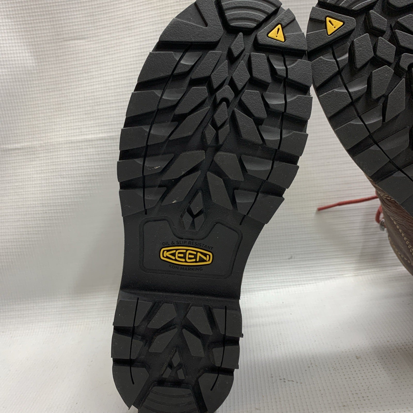 KEEN Utility Womens Seattle Alloy Toe Waterproof Work Boots Brown Size 7.5W Lace