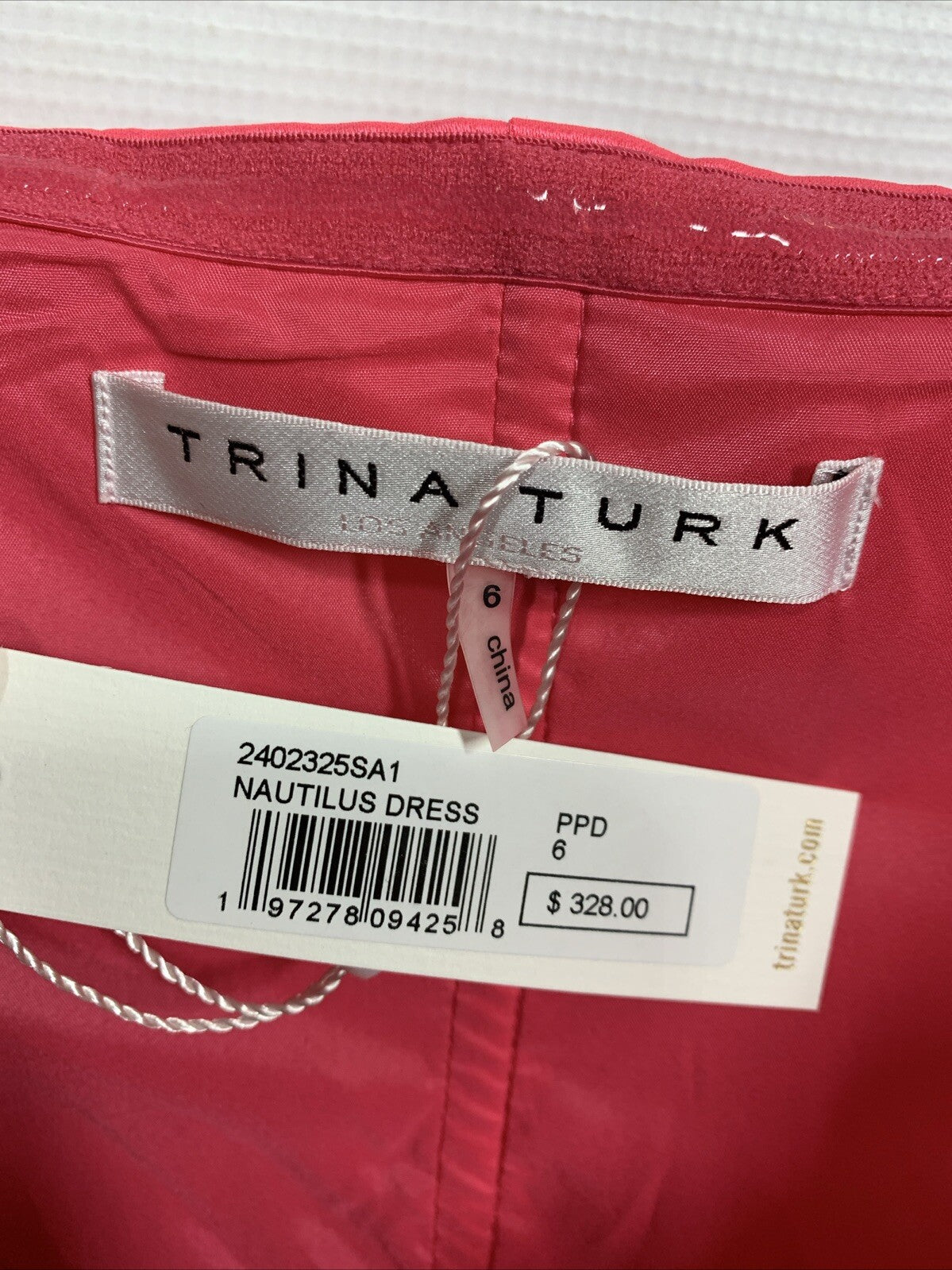 Trina Turk Women's Strapless Satin Cocktail Party Dress Size 6 A line Skirt Pink