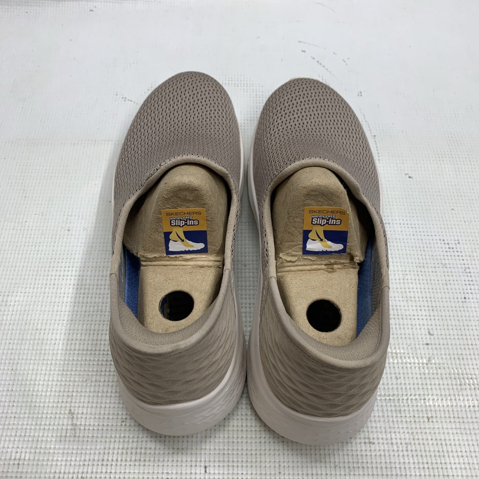SKECHERS GoWalk GOGA Max GEN 5 Beige Mesh Slip-on Comfort Walking Shoe Women’s 8