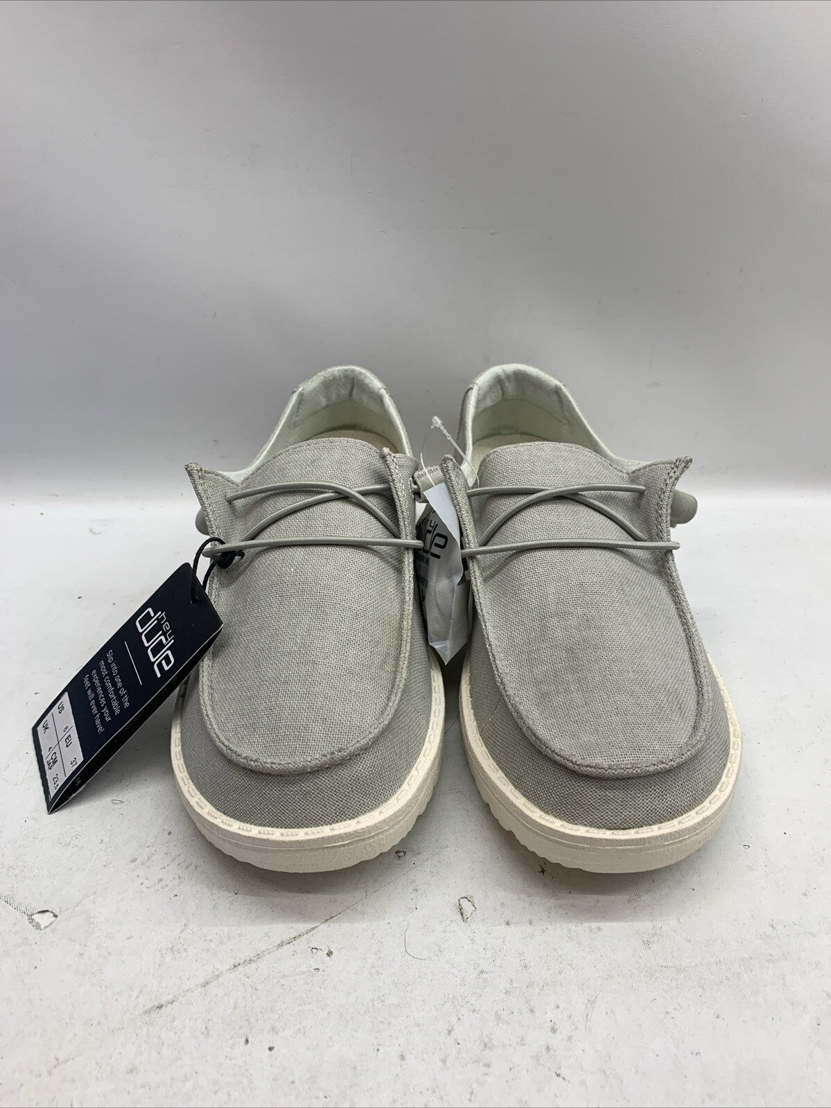 Hey Dude Wendy Chambray Casual Shoes for Women's Size 6 Rounded Toe Lightweight
