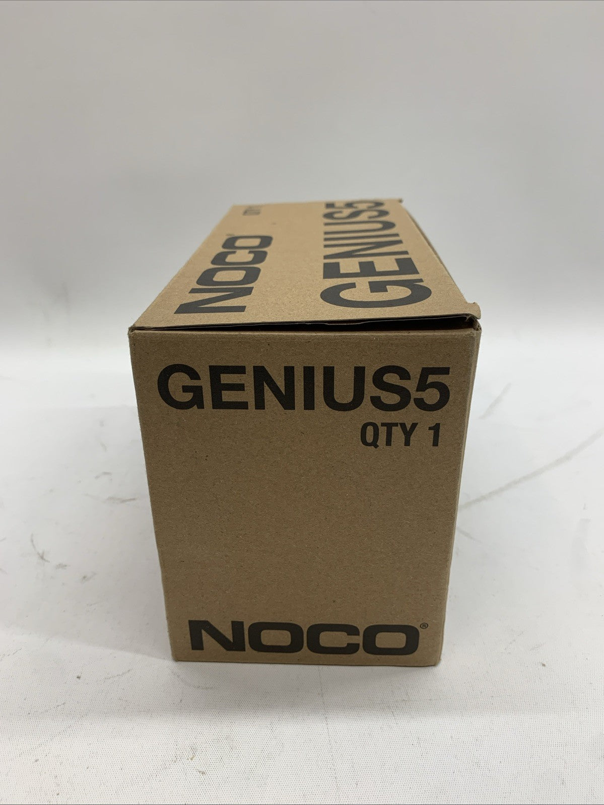 NOCO GENIUS5 Battery Charger Automatic Maintainer, Trickle Charger & Desulfator