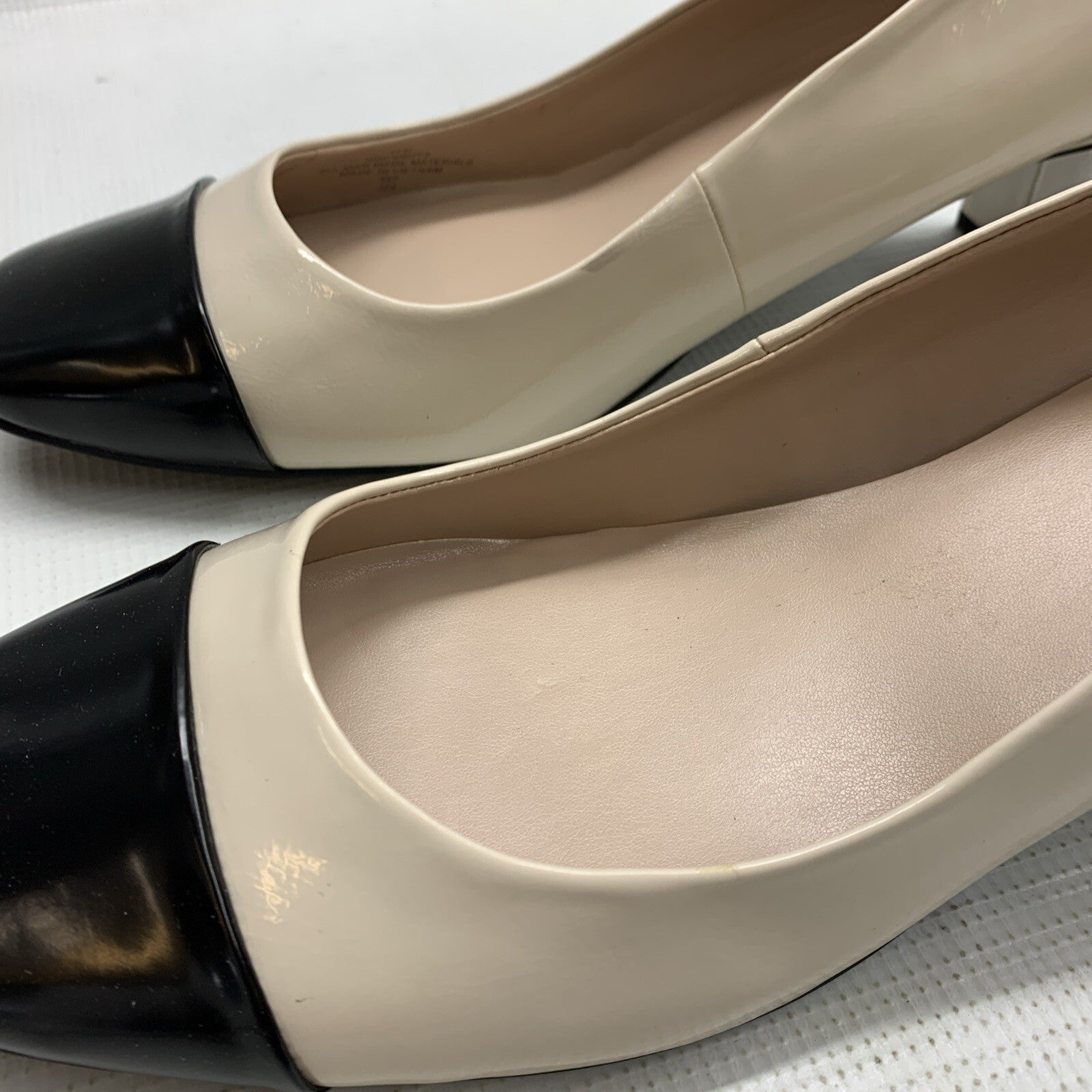 Bandolino Candy3 Womens Ivory 150 Block Heeled Sandal Slip-on Size 11 Square Toe