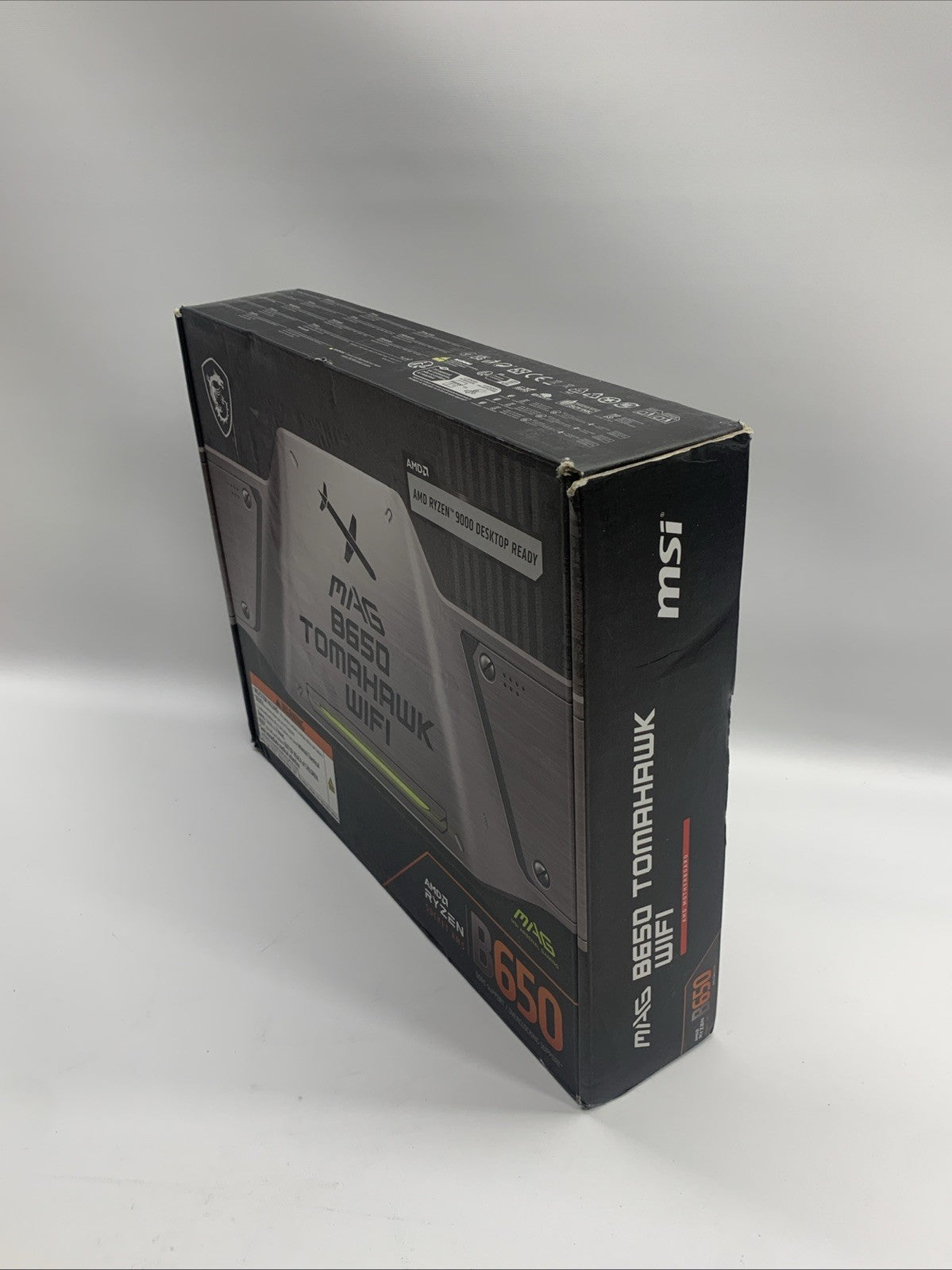 MSI MAG B650 Tomahawk WiFi Gaming Motherboard (AMD Ryzen 9000/8000/7000 Series