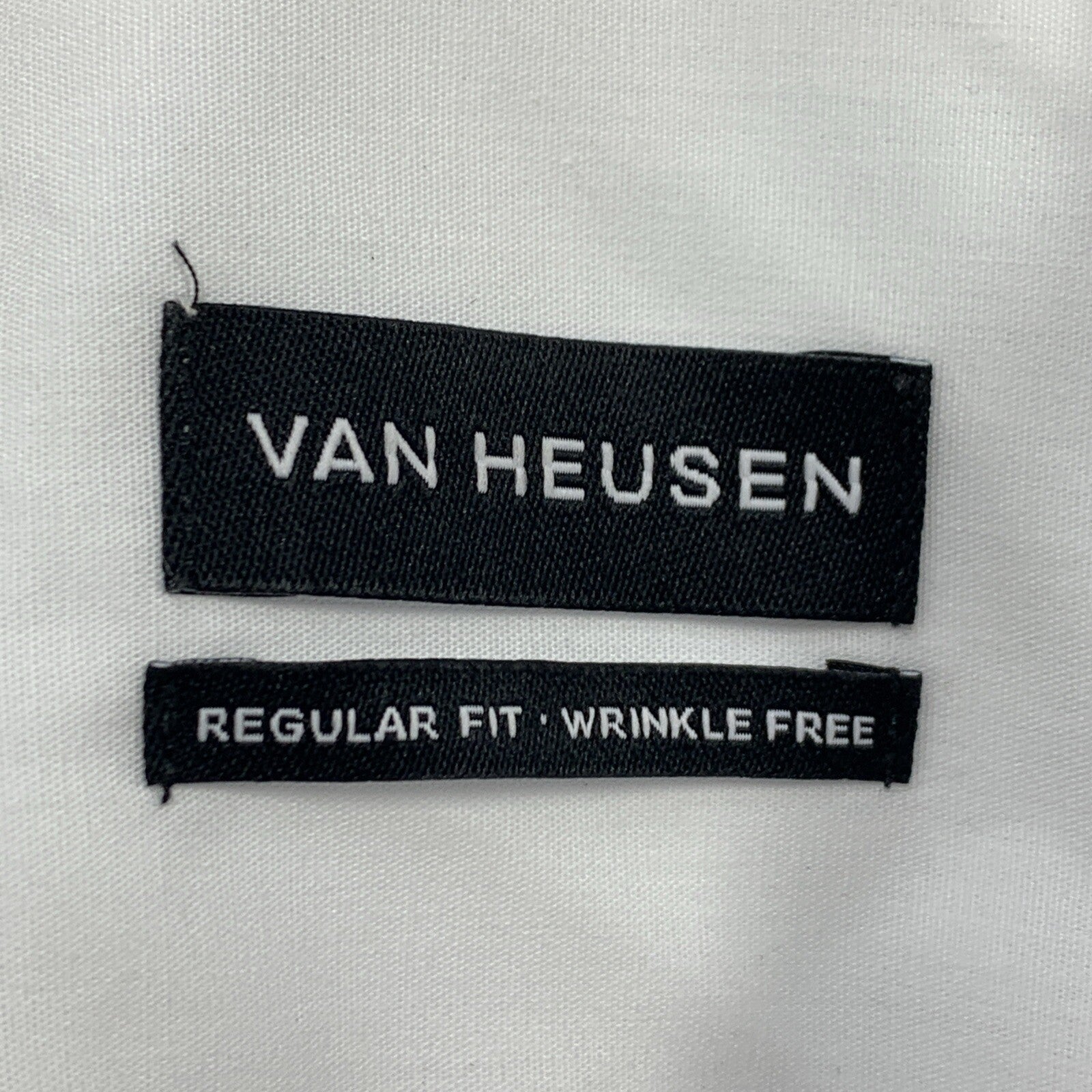 Van Heusen Mens Regular-Fit White Button Dress Shirt Size M Long Sleeve Collared