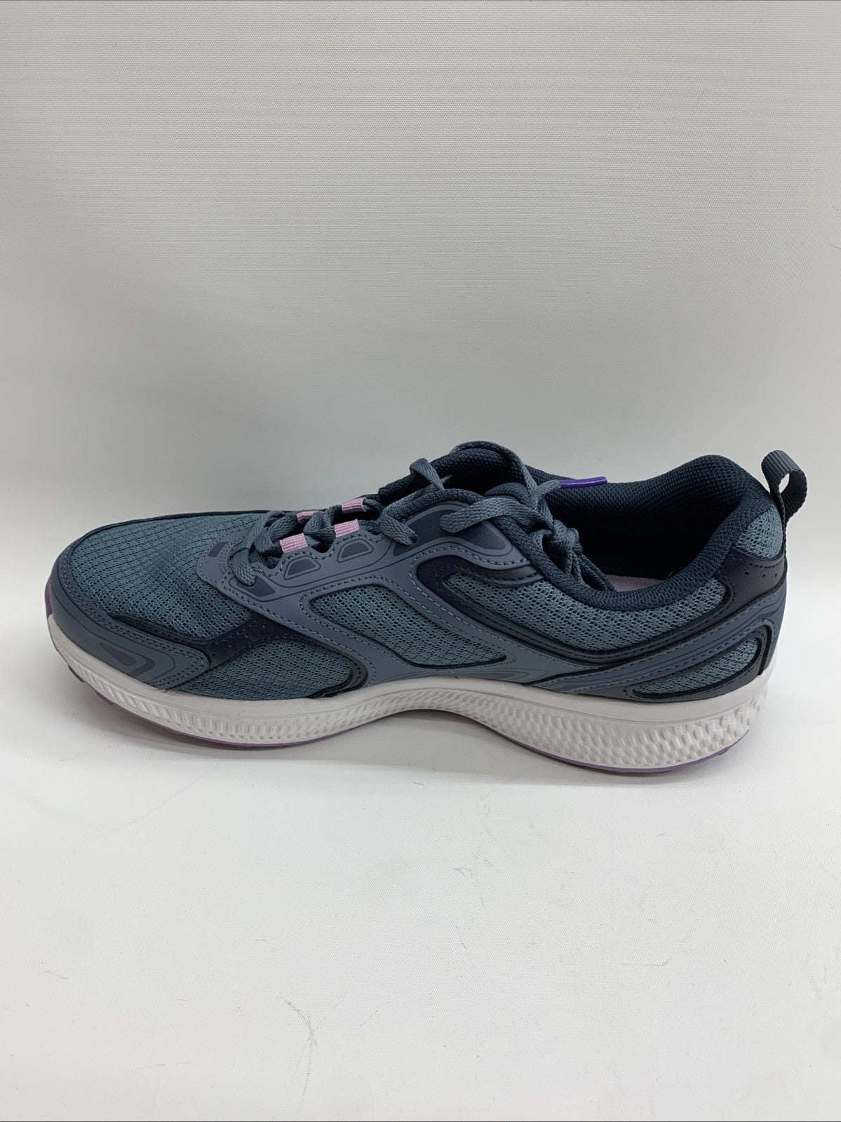 Skechers GO RUN Shoes Consistent 9.5 Blue Purple Air Cooled Goga Mat Lace-up