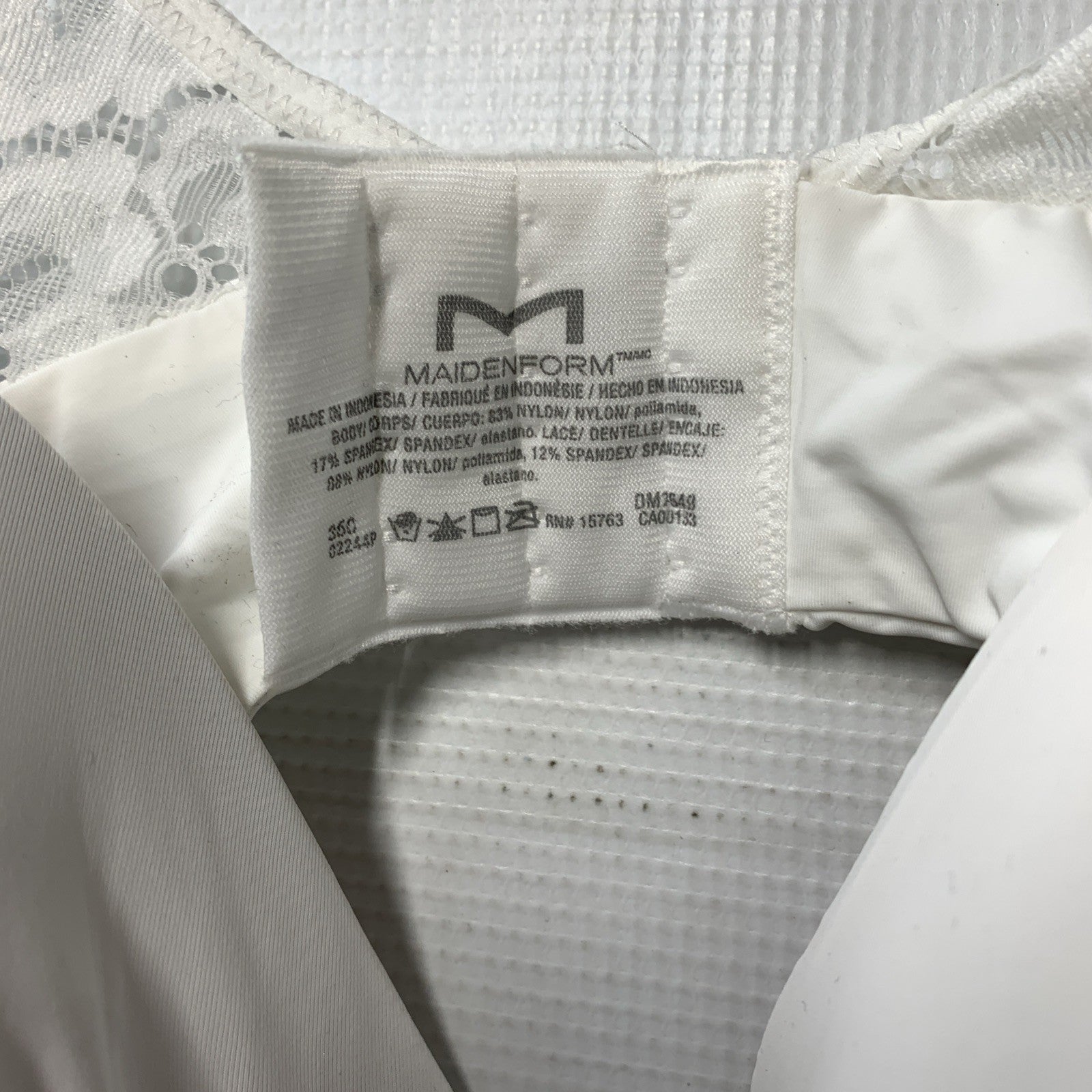 Maidenform DM7549 Fabulous Fit 2.0 Full Coverage Underwire Bra White Size 36C