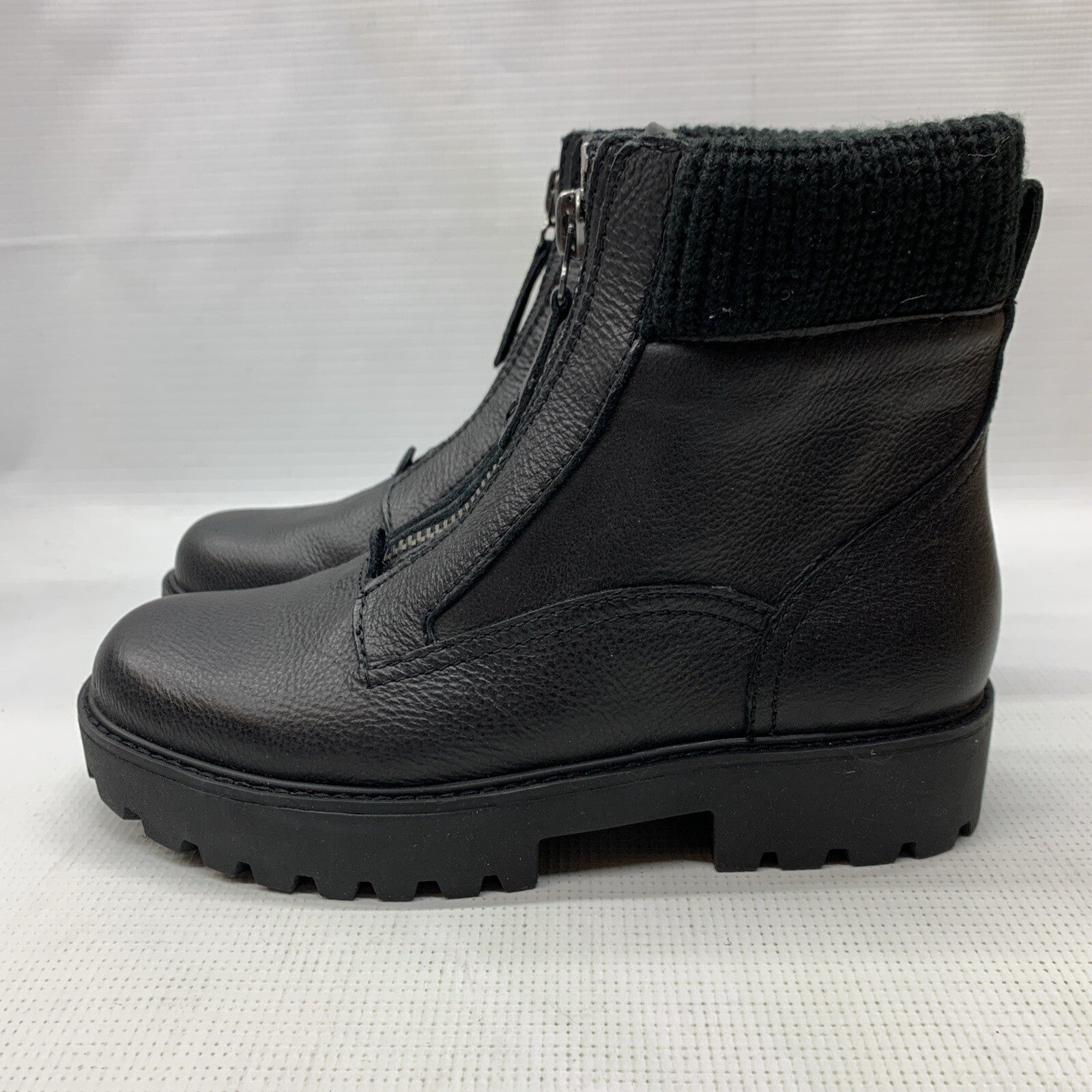 Zodiac Women's Soren Combat Ankle Boot Size 7.5 Black Leather H8103L1001 Block