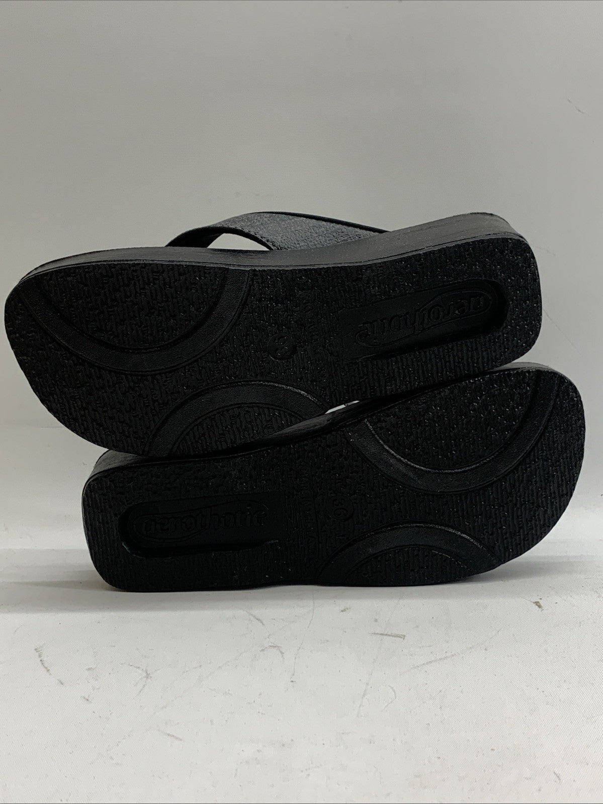AEROTHOTIC L0306 Original Orthotic Comfort Thong Sandal Flip Flops Size 6 Black