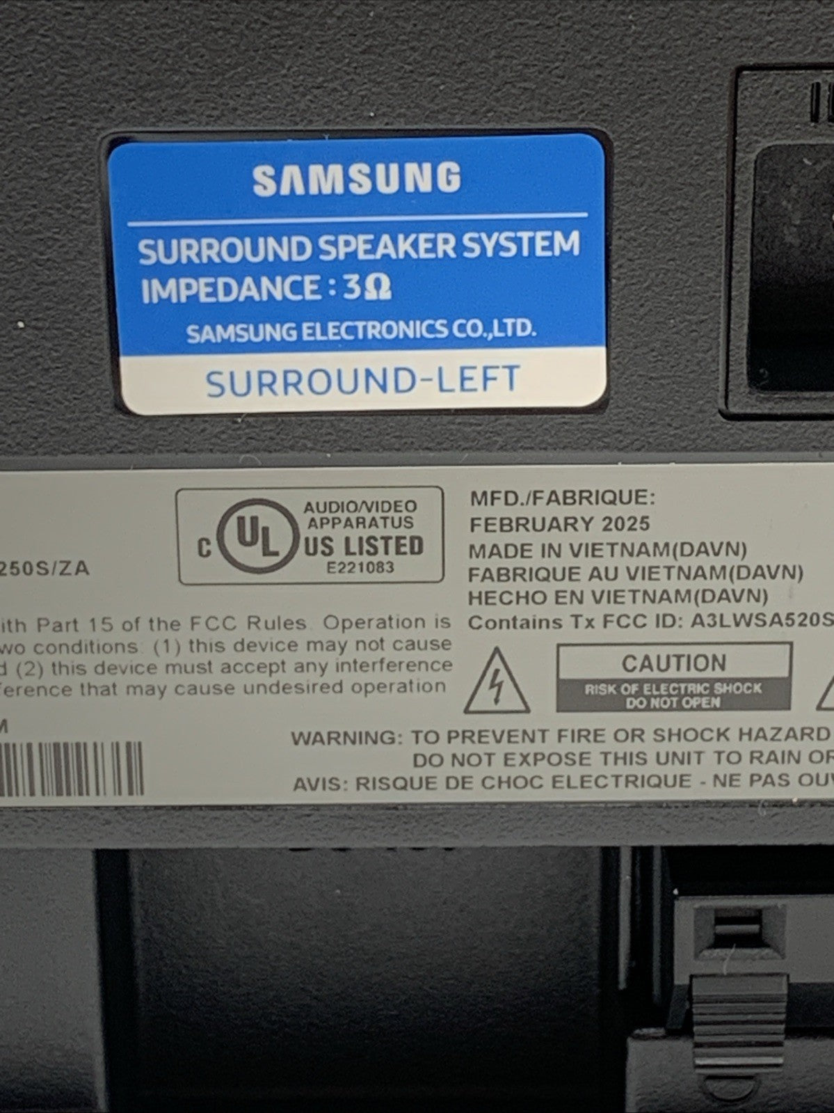 Samsung 9250S 2 Ch Wireless Rear Surround Speaker System Kit (SWA-9250S/ZA)