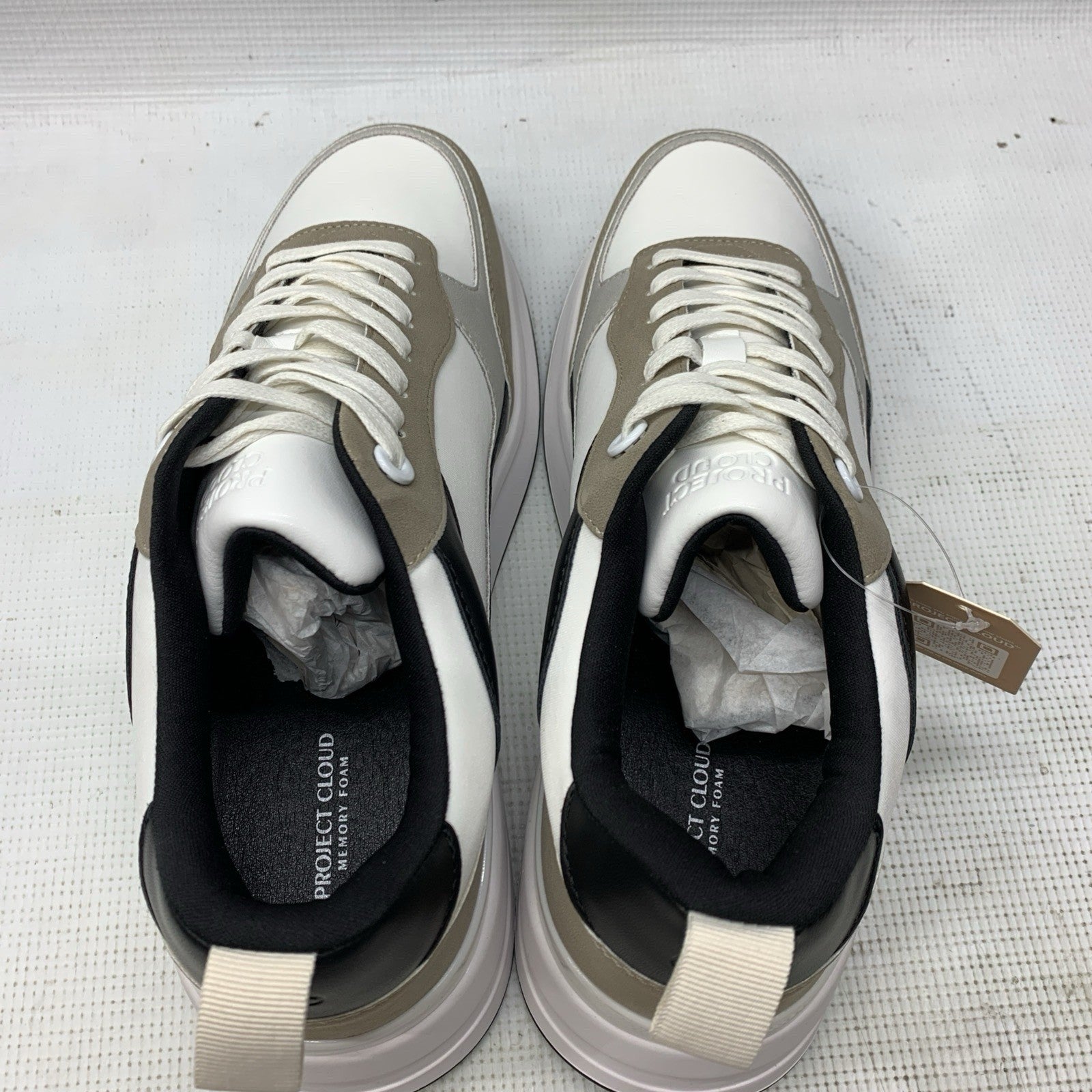 Project Cloud Men's White/Black/Tan Kurt A Performance Shoes Sneakers Size 11