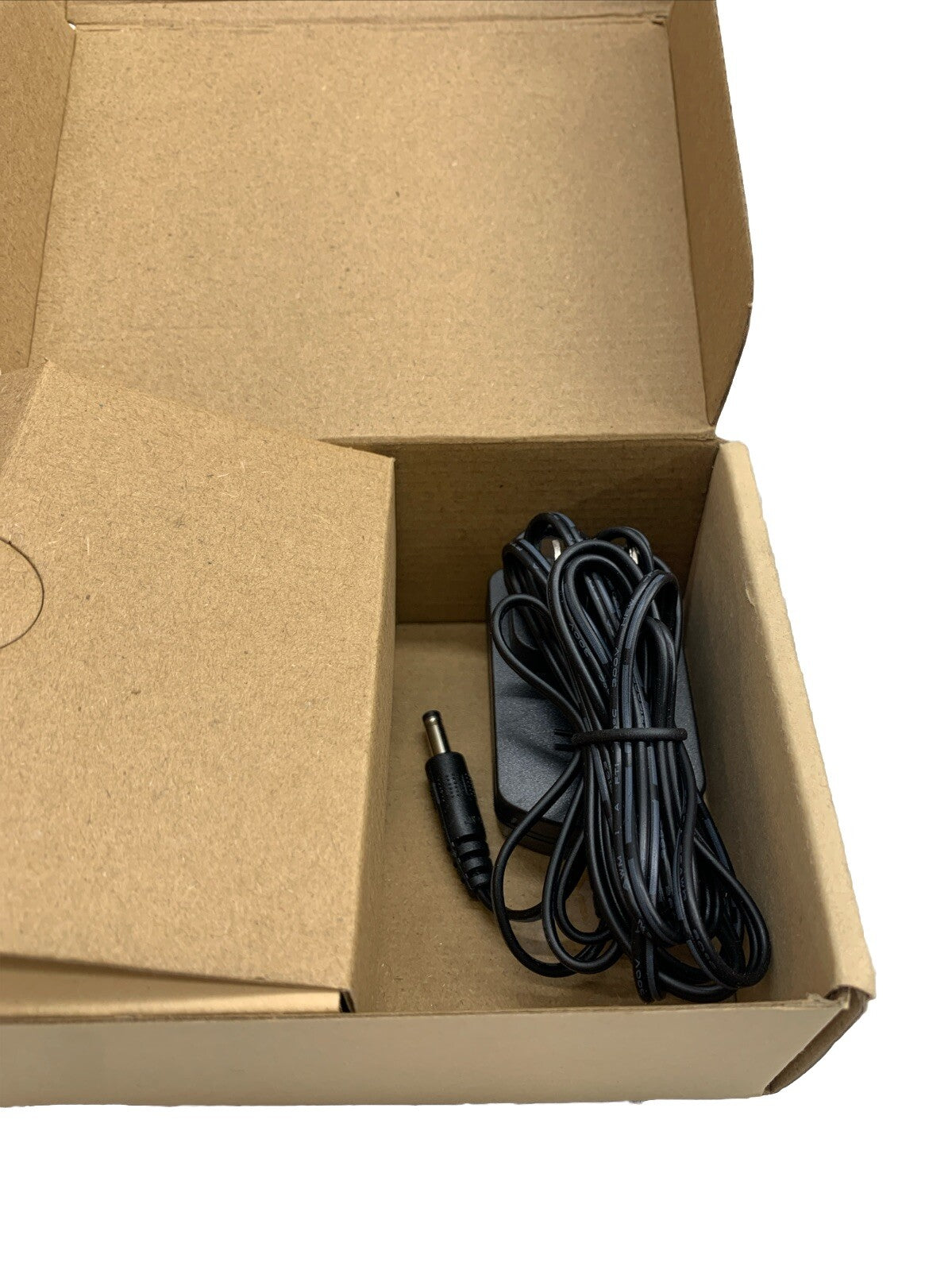 esinkin Bluetooth Audio Adapter Wireless for Music Streaming Sound System, Black