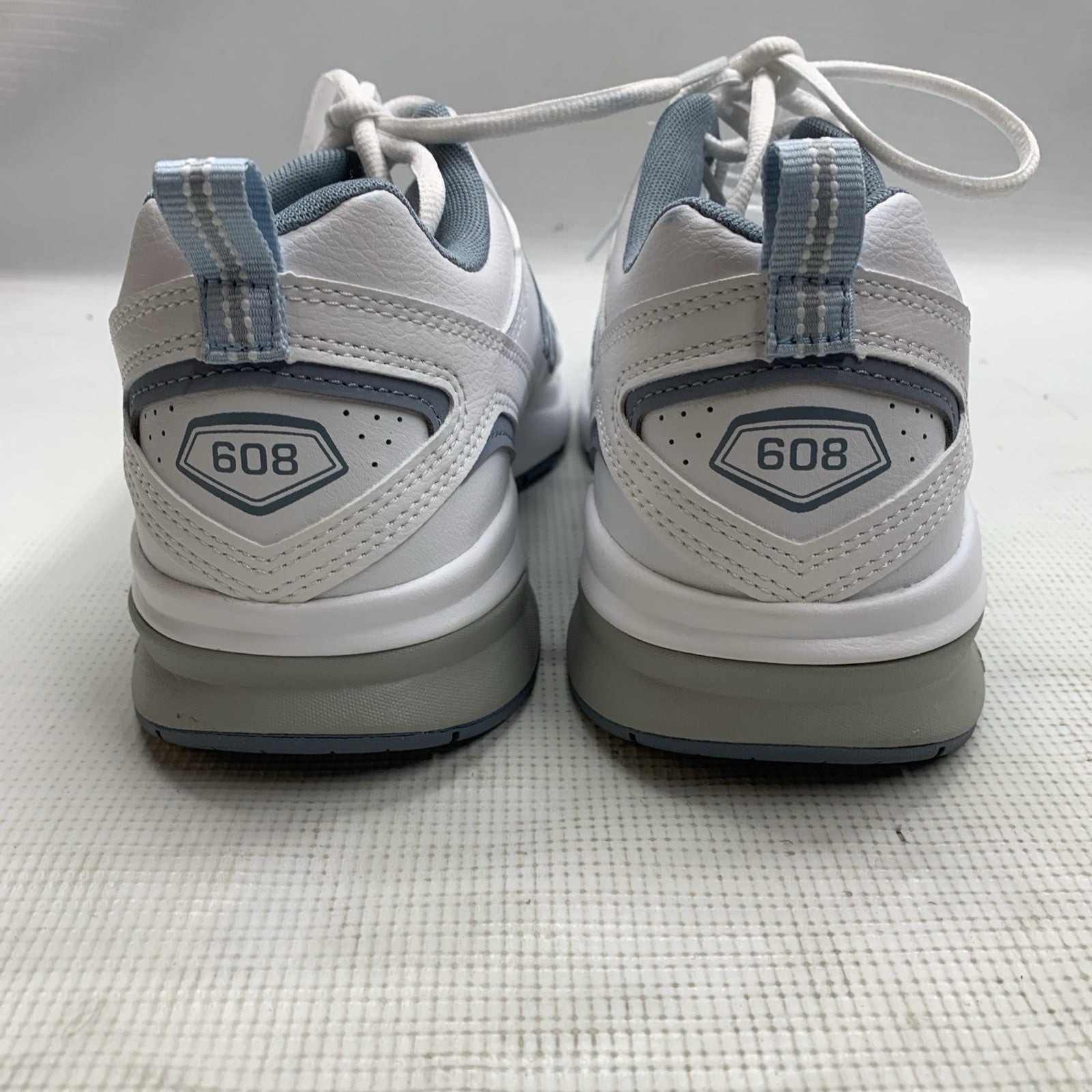 New Balance 608 V5 Womens 10.5 Men's 9 Walking Shoes White Blue Casual Sneakers