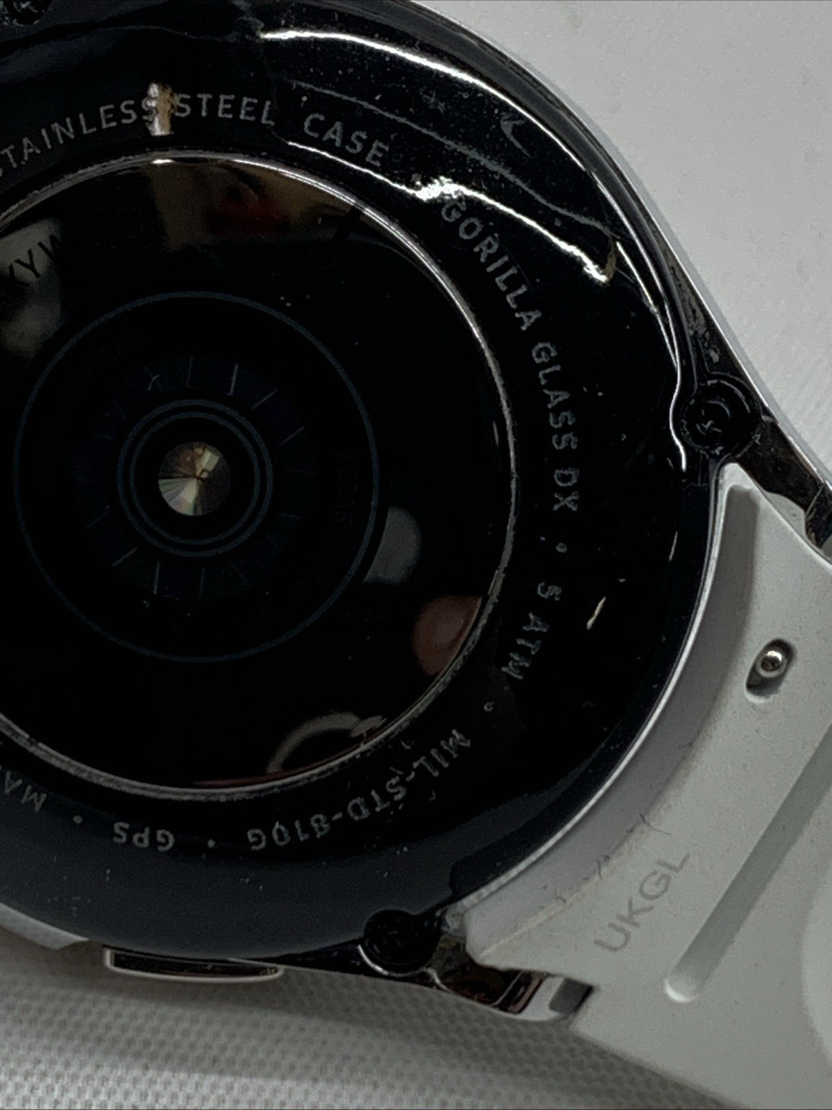 Samsung Galaxy Watch 4 Classic 42mm Smartwatch Bluetooth Silver R880 Small/Med