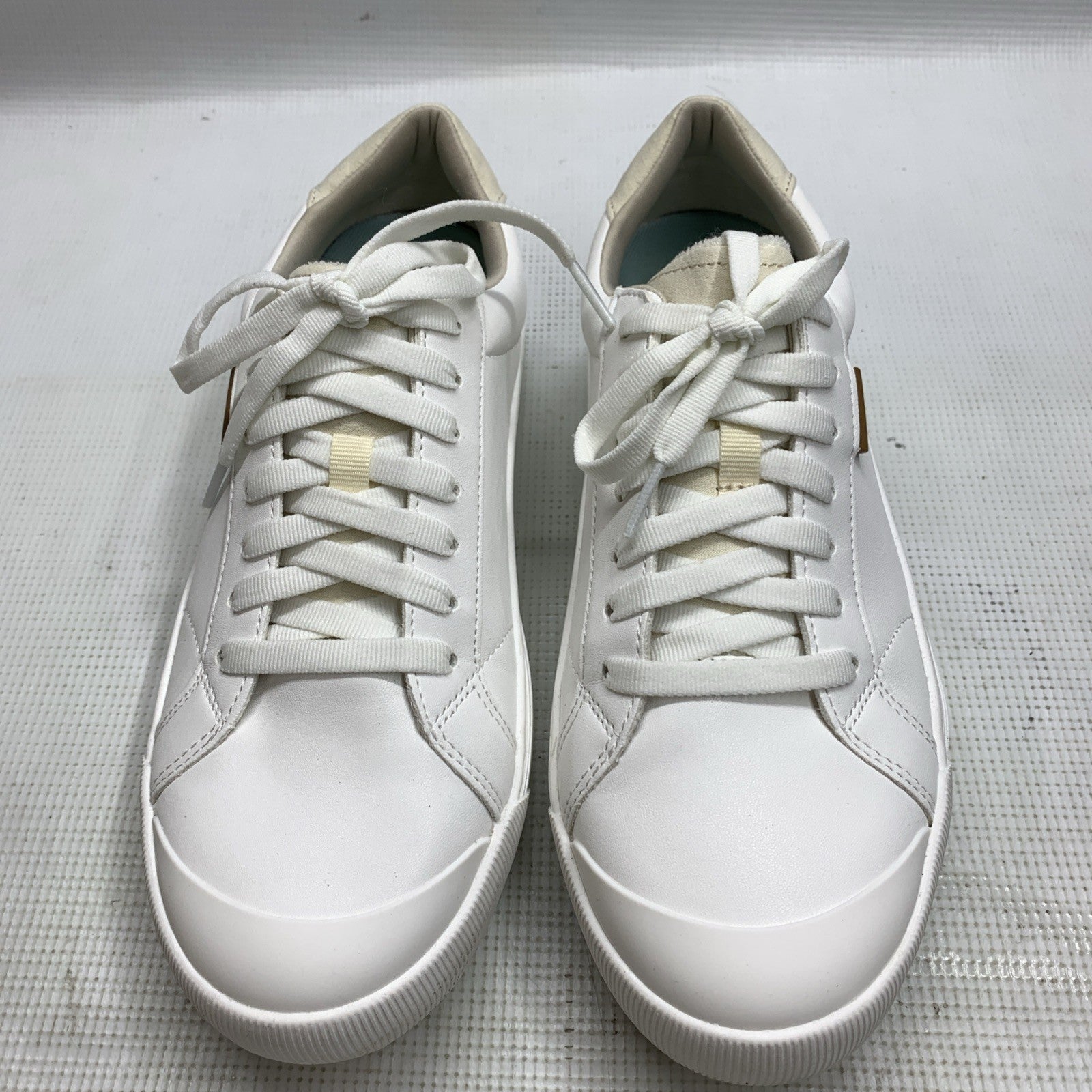 Dr. Scholls Time Off Shoes Womens Size 9W White Lace Up Low Top Sneaker Low-top
