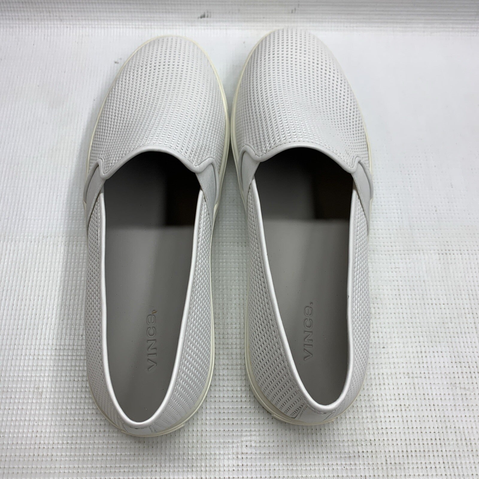 Vince Women's 5 Blair Slip On Sneakers White Casual Size 12 Elastic Gores Shoes