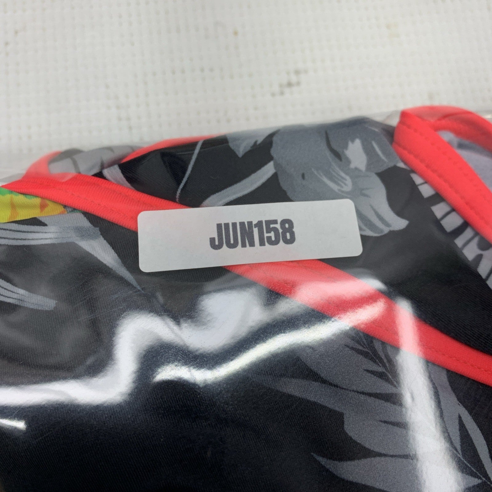 ARENA Feel Women's Swimsuit Tropical Summer Fast Back 1-Piece Size 40 Swimwear