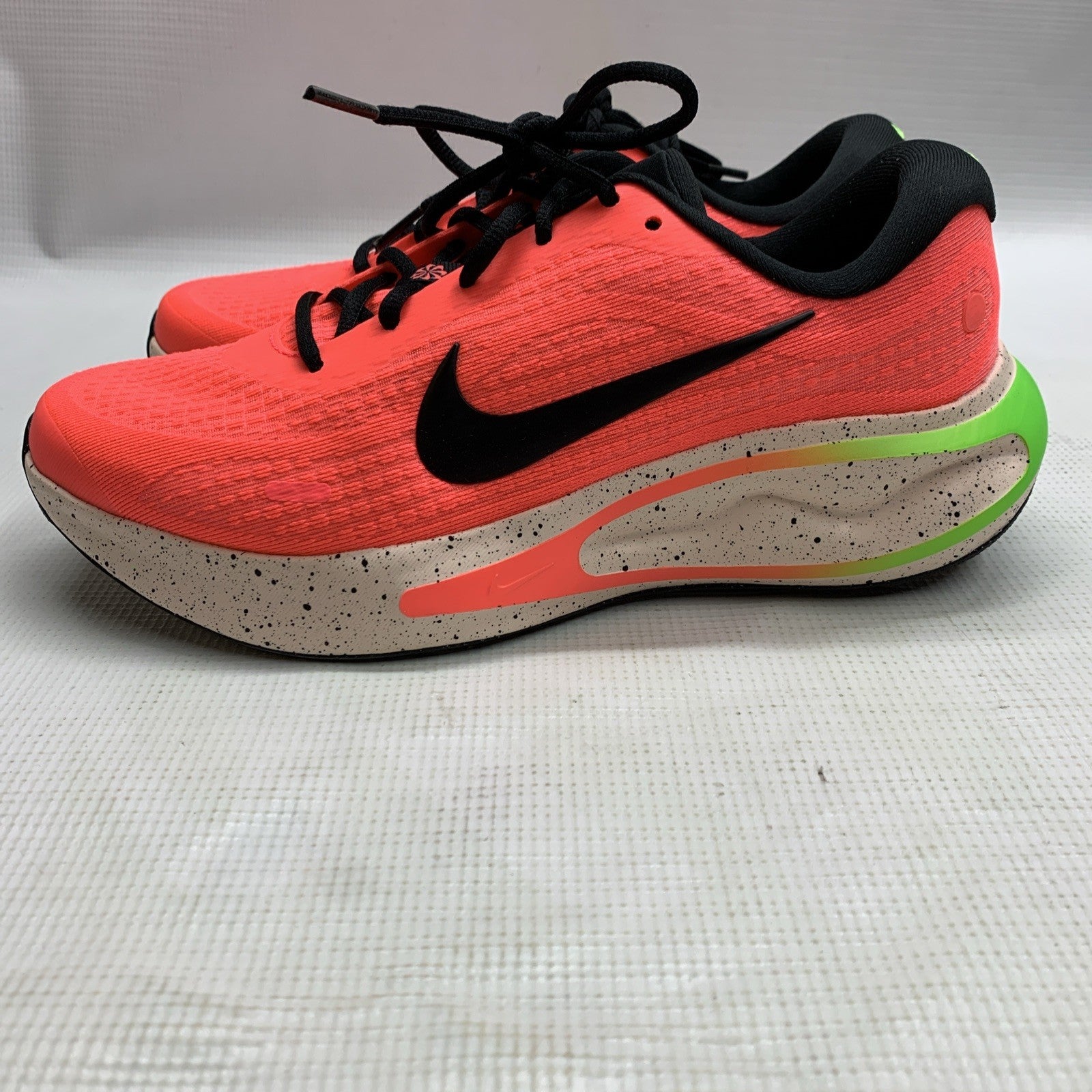 Nike Journey Run Hot Punch Pink Women’s Sneaker Sz 9.5 HJ7352-674 Lace-up Shoes