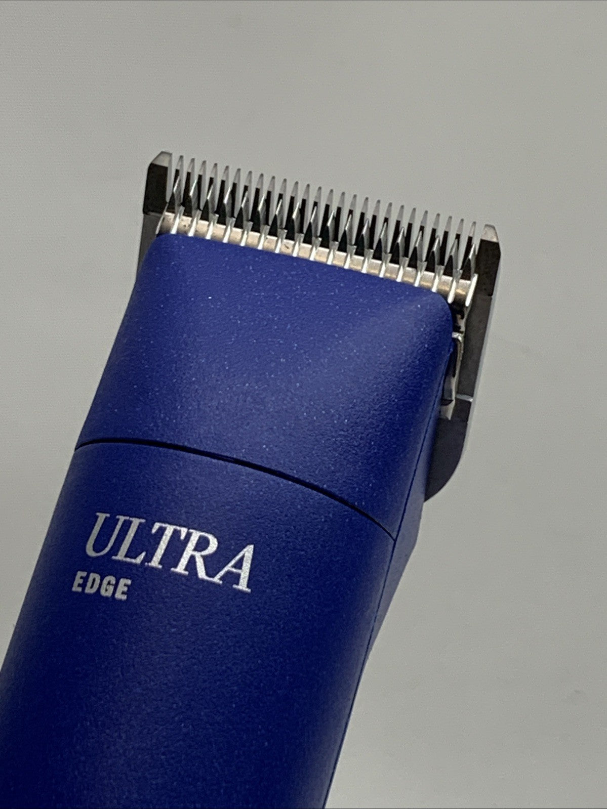 Andis Professional UltraEdge Super 2-Speed Detachable Blade Pet Clipper 10 1.5mm