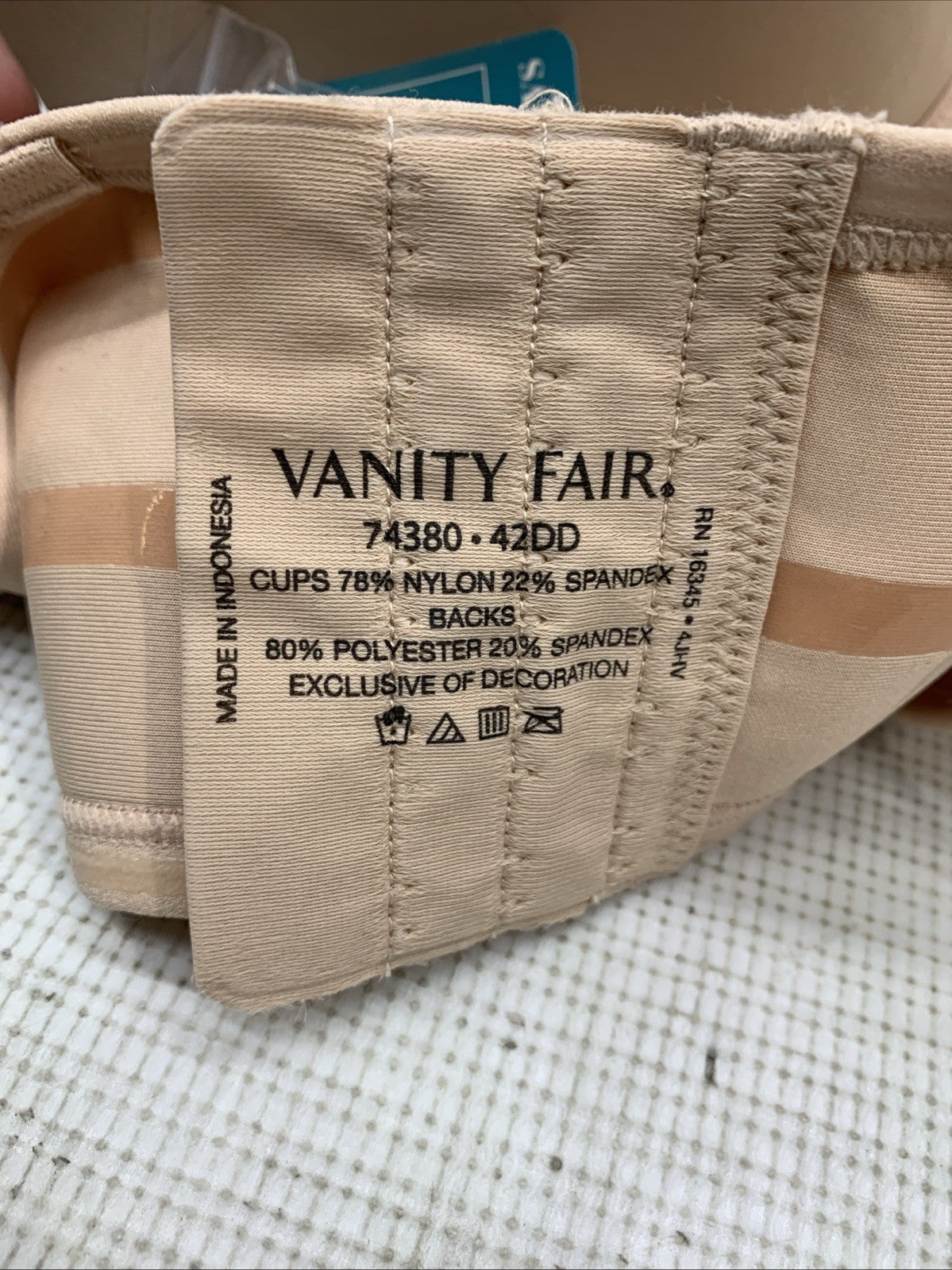 Vanity Fair Beauty Back Strapless T-shirt Bra 74380 Beige Size 42DD Underwire