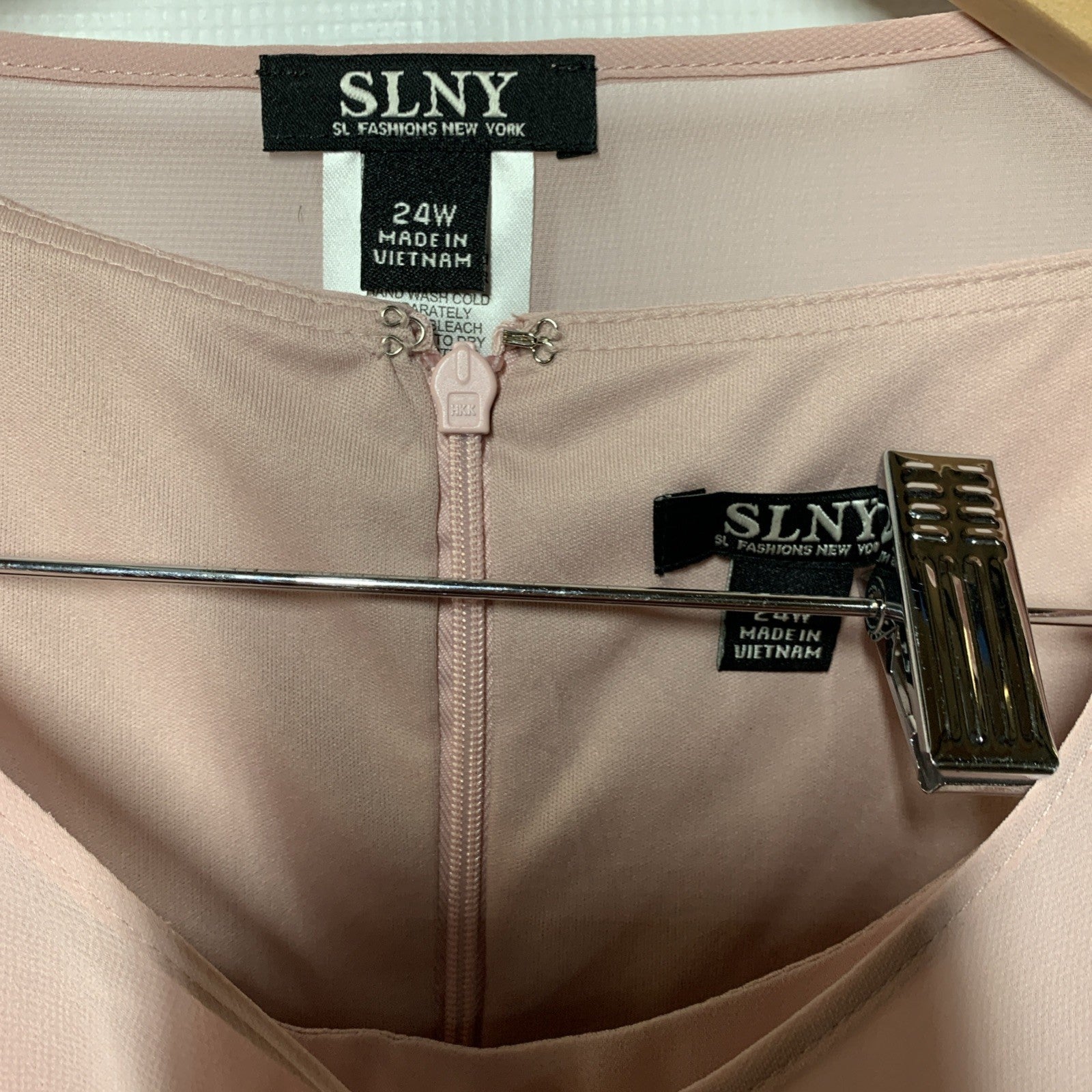 SLNY Women's Cocktail Dress Size 24W Pink Beaded Chiffon Shift with Capelet