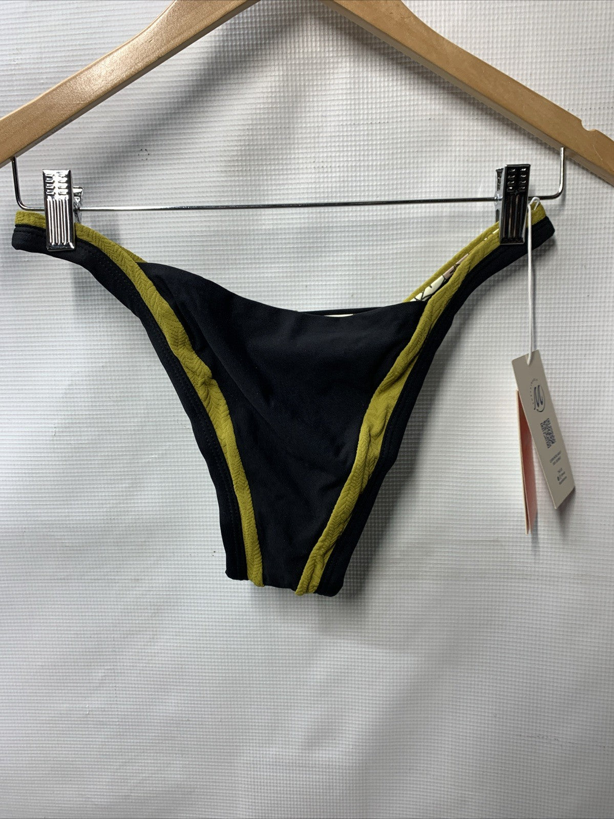 Maaji Women's Standard Regular Rise-Bottom Medium Black Cheeky coverage Pull On