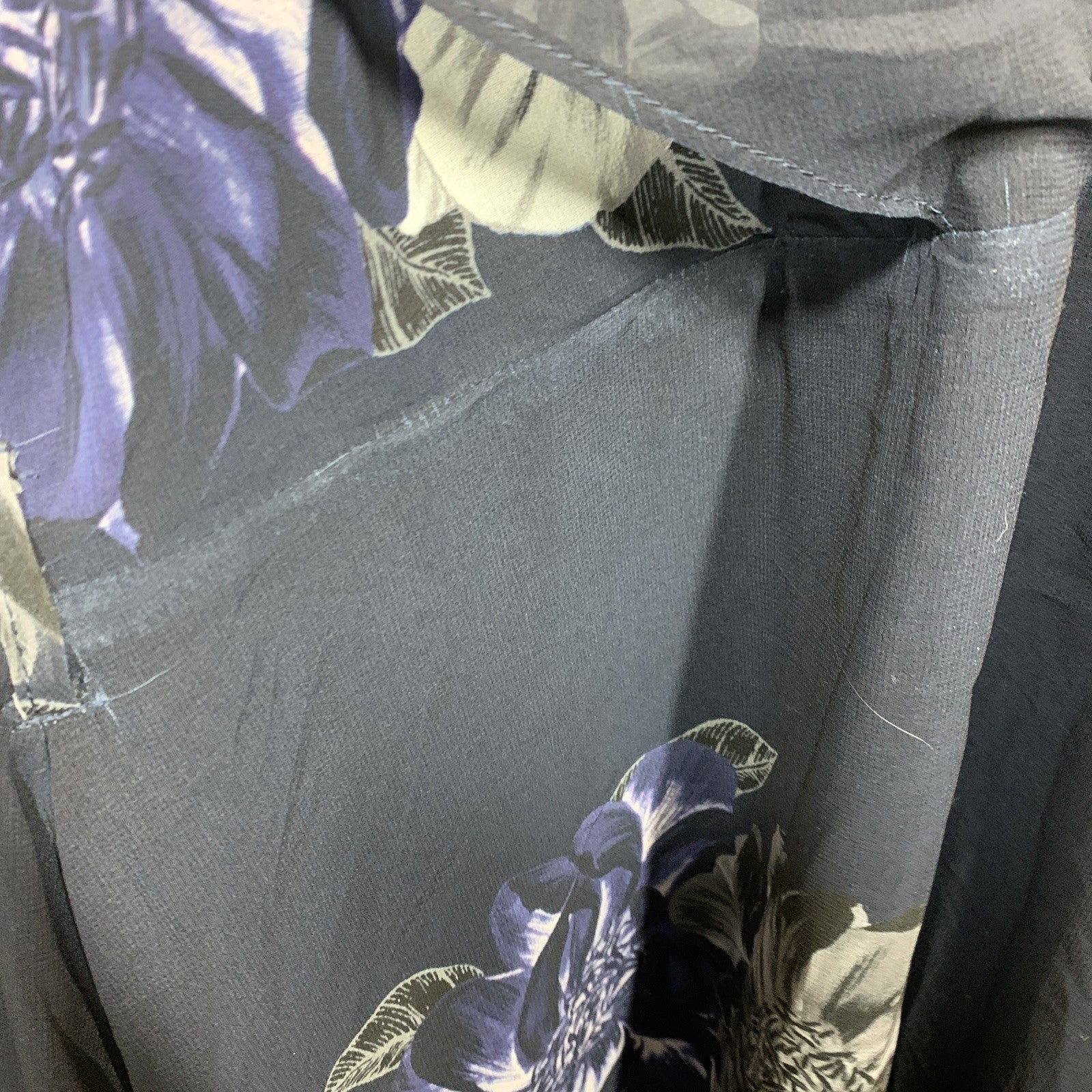 City Chic Plus Size Navy Floral Chiffon Romantic Ruffle Maxi Dress Size 18 V-nec