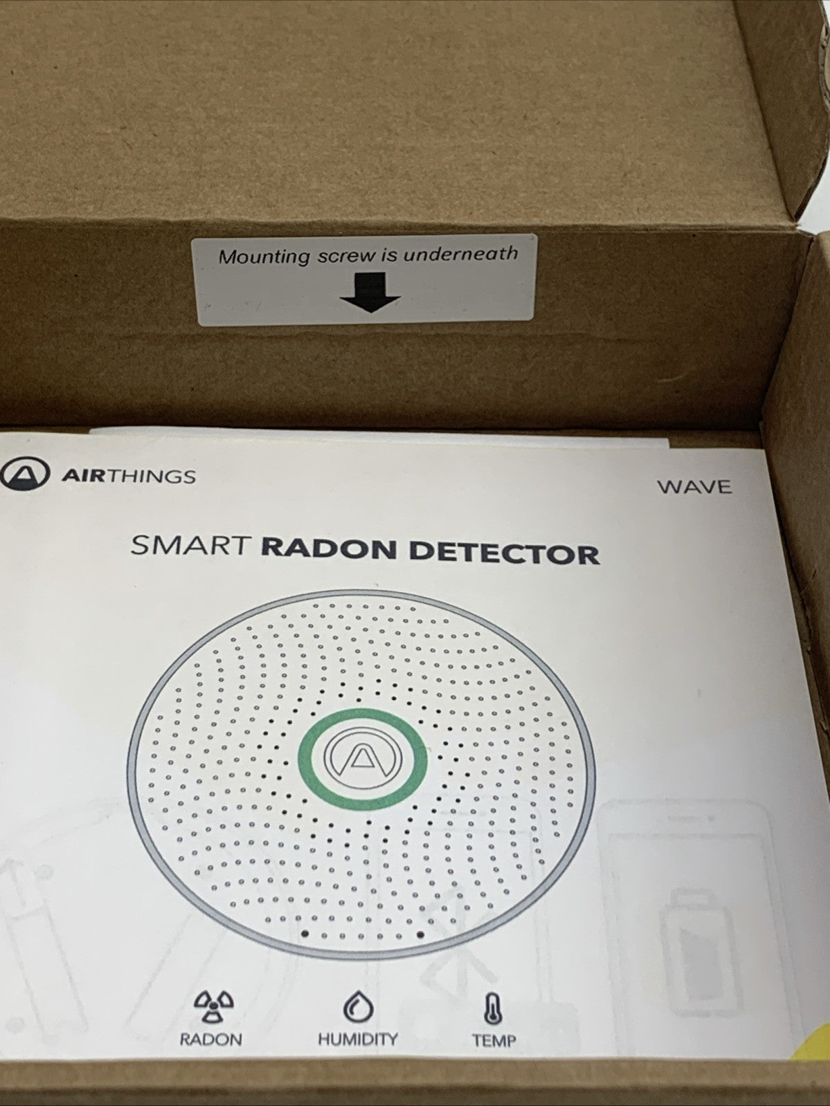 Airthings 2950 Wave Radon Smart Radon Detector w/Humidity & Temperature Monitor
