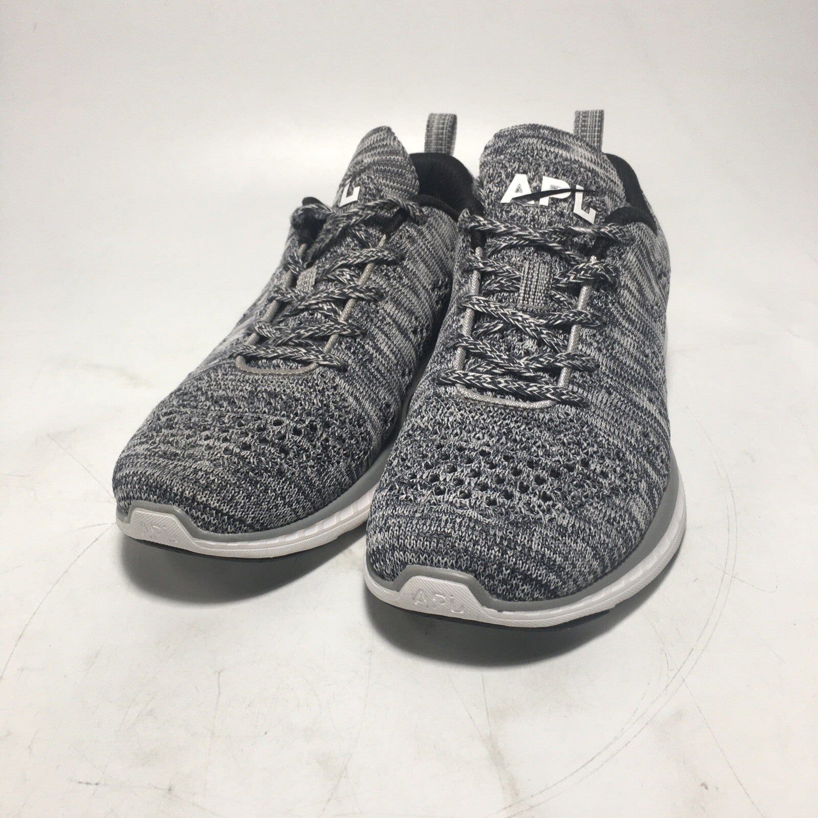 APL Women’s TechLoom Pro Sneakers Outdoor Athletic Shoe Size US 7 Gray
