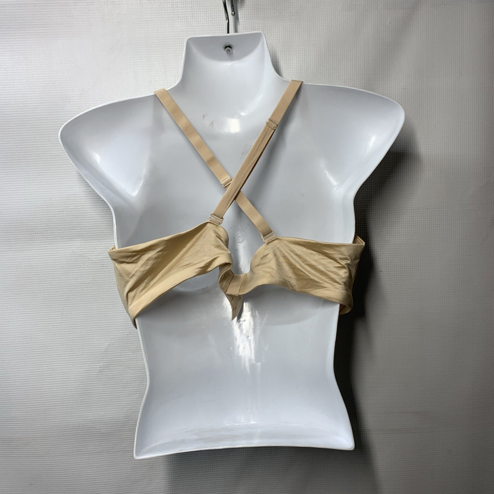 Maidenform 09428 Women's Natural Boost Demi Bra Hook & Eye Opaque Underwire 38D