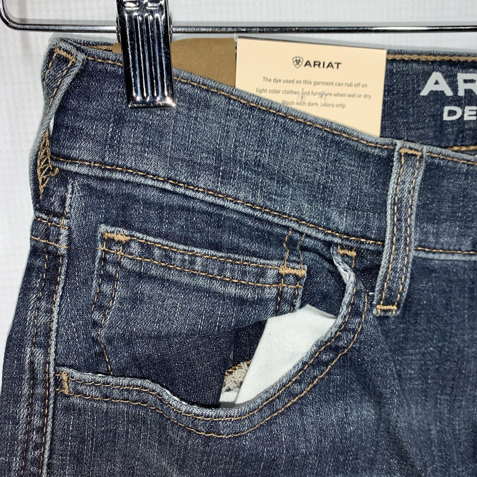 Ariat Pasadena High Rise Relaxed Straight Leg Fit Jeans Size 28s Long Pants