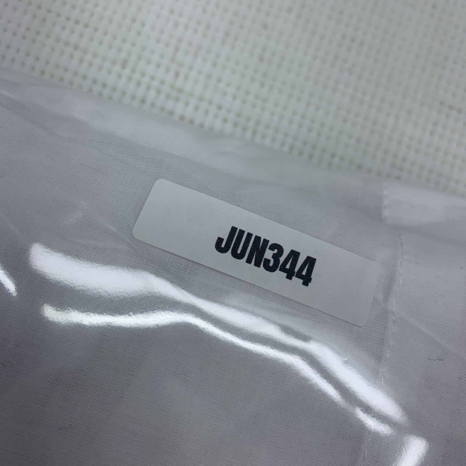 Trina TurkWomen's White Soraveta Top Size Small Sleeveless 2404102CO1 String tie