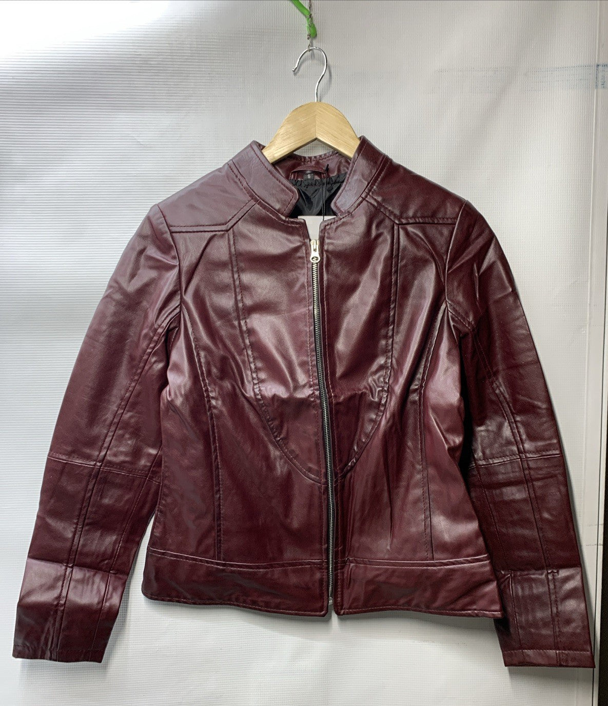 Decrum Womens Maroon Leather Jacket Real Lambskin Stylish Jacket Long Sleeve S